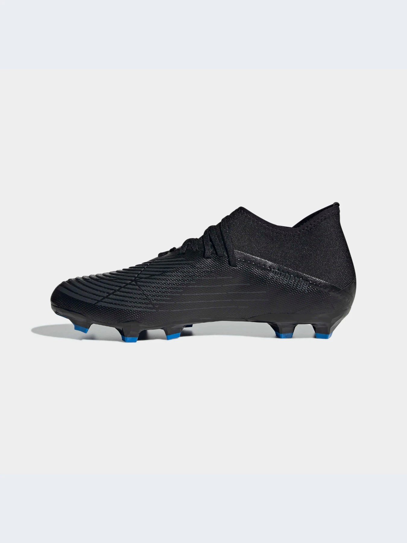 Кроссовки Adidas Predator модель GV9856-KZ Кроссовки Adidas Predator модель GV9856-KZ Фото