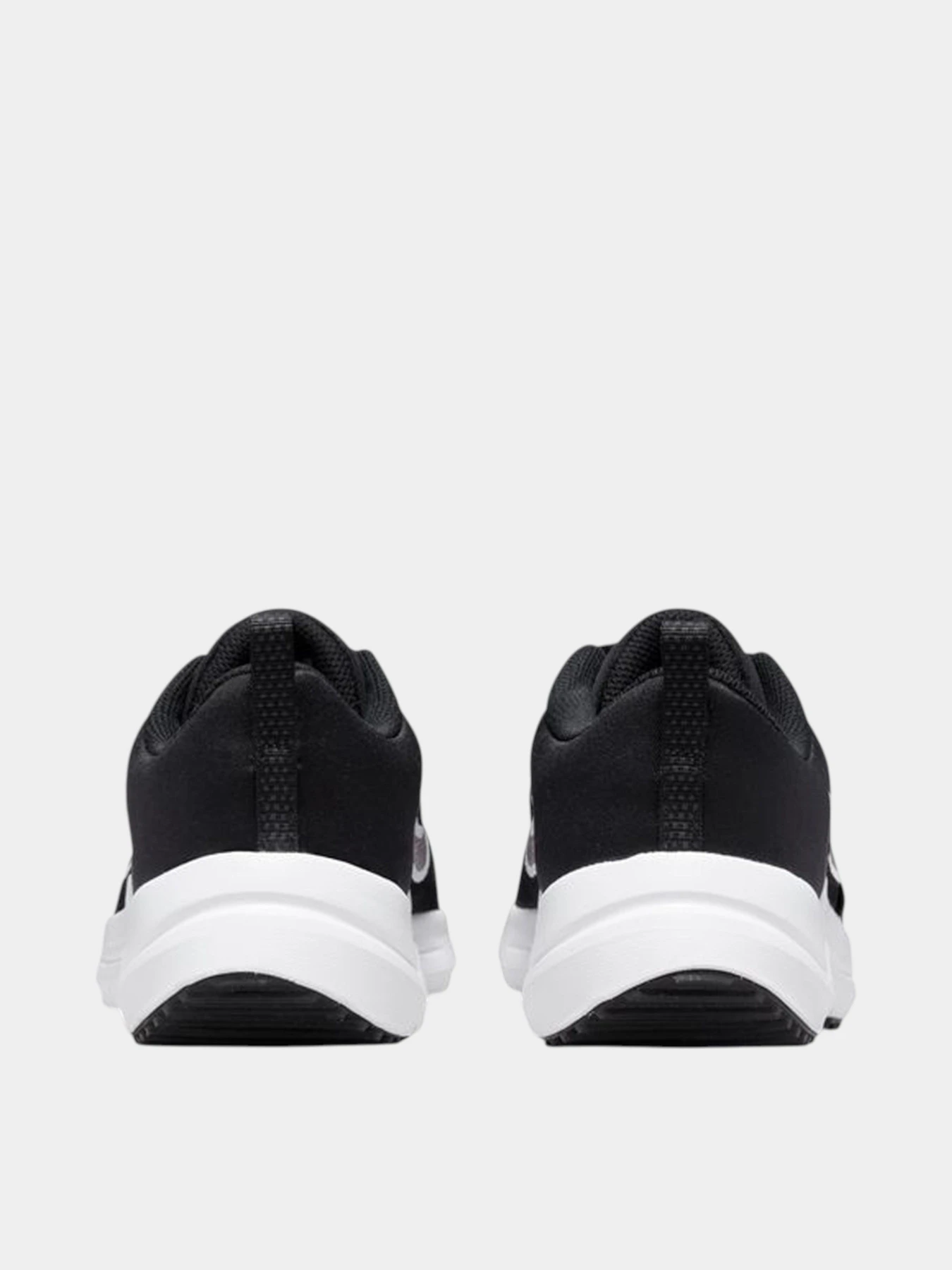 Кроссовки NIKE DOWNSHIFTER 12 NN (GS) модель 101345204 Кроссовки NIKE DOWNSHIFTER 12 NN (GS) модель 101345204 Фото