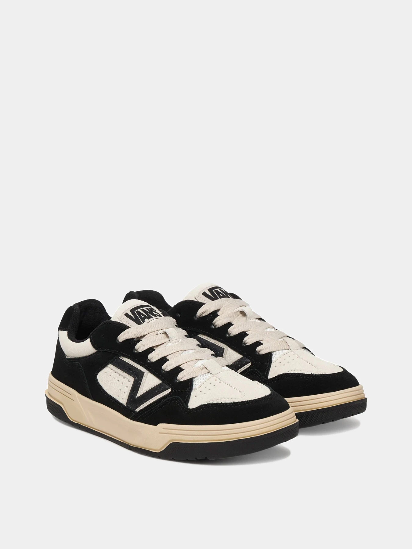 Кроссовки Vans модель VN000D1HBZW1 Фото
