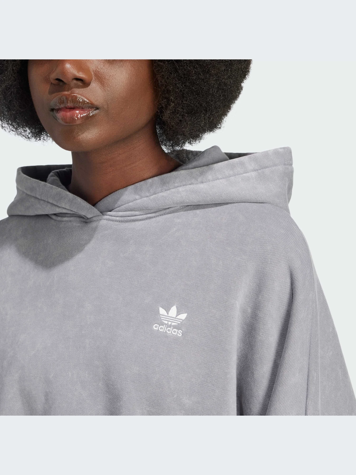 Худи и свитшоты Adidas модель IW5492-KZ Худи и свитшоты Adidas модель IW5492-KZ Фото