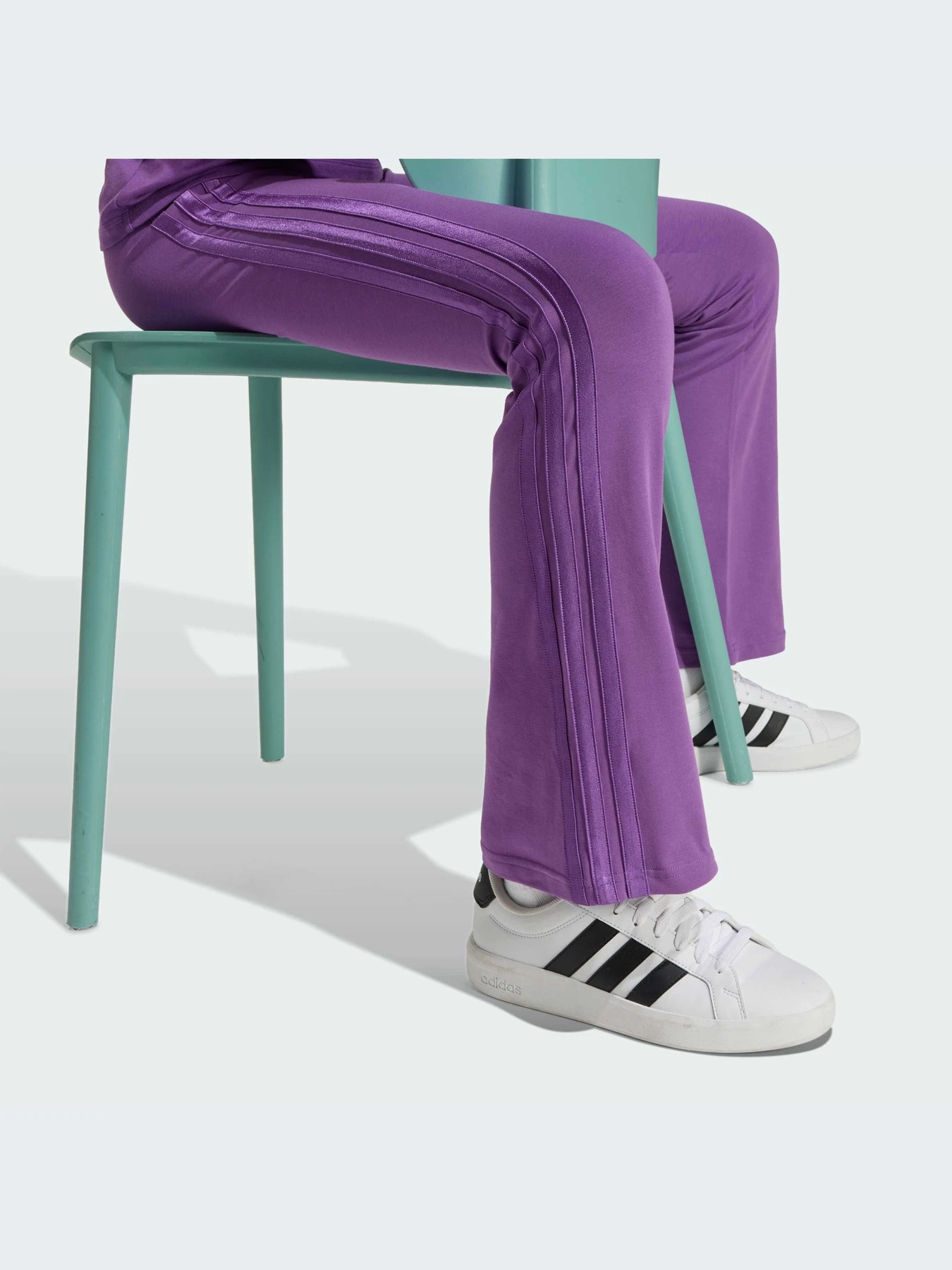 Брюки Adidas модель KB7044-KZ Брюки Adidas модель KB7044-KZ Фото