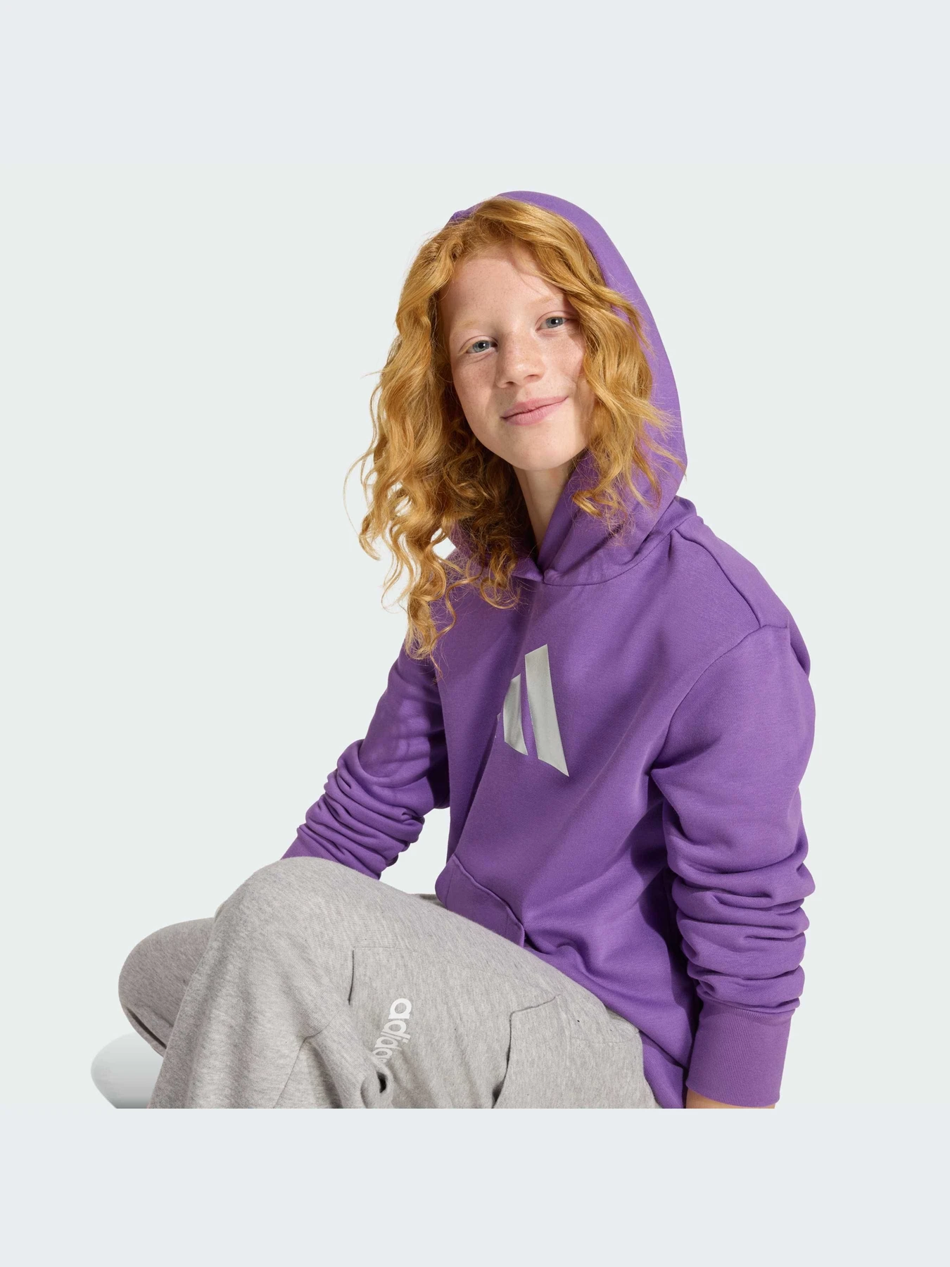 Худи и свитшоты Adidas модель KE5470-KZ Худи и свитшоты Adidas модель KE5470-KZ Фото