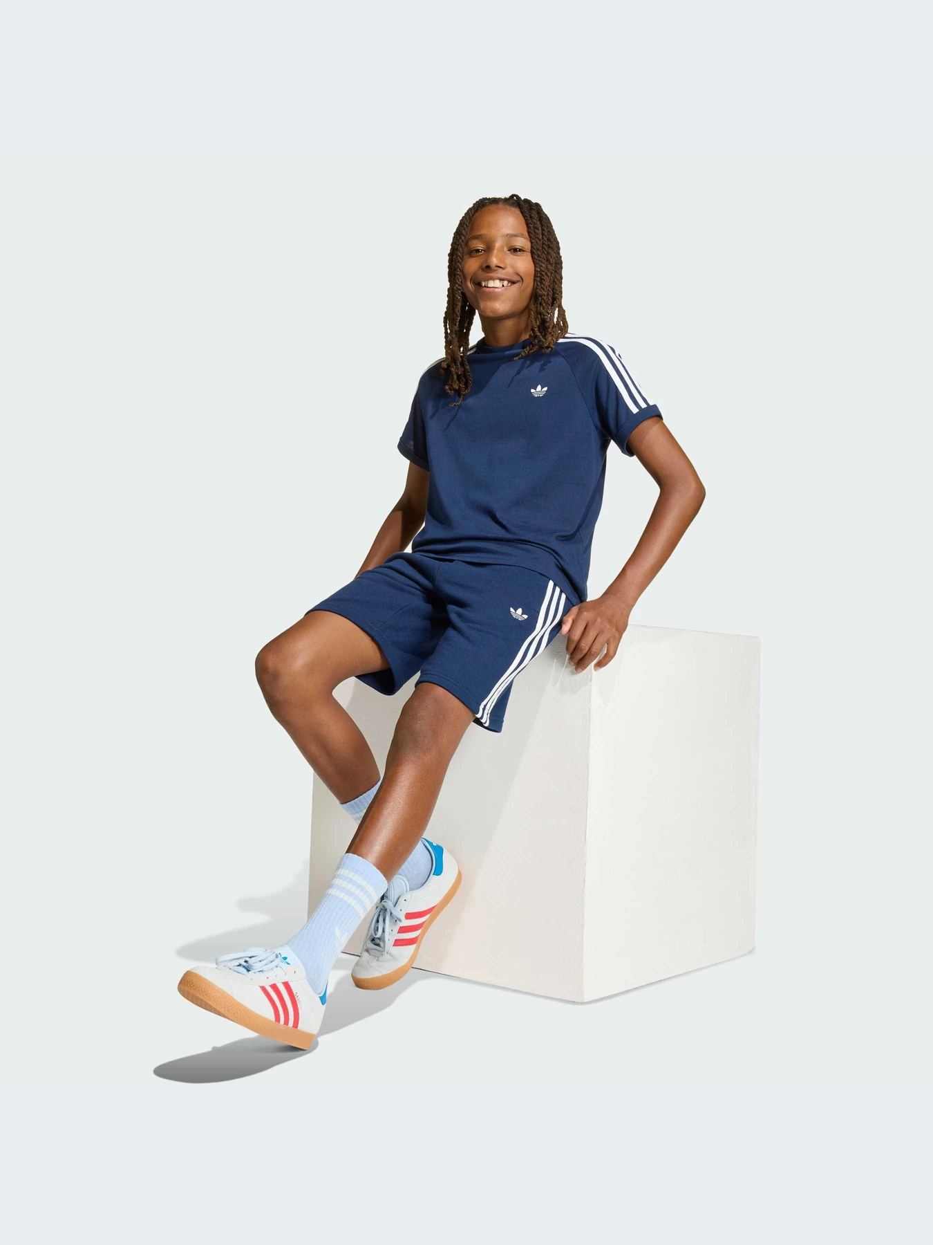 Футболки и поло Adidas Adicolor модель KE0921-KZ Футболки и поло Adidas Adicolor модель KE0921-KZ Фото