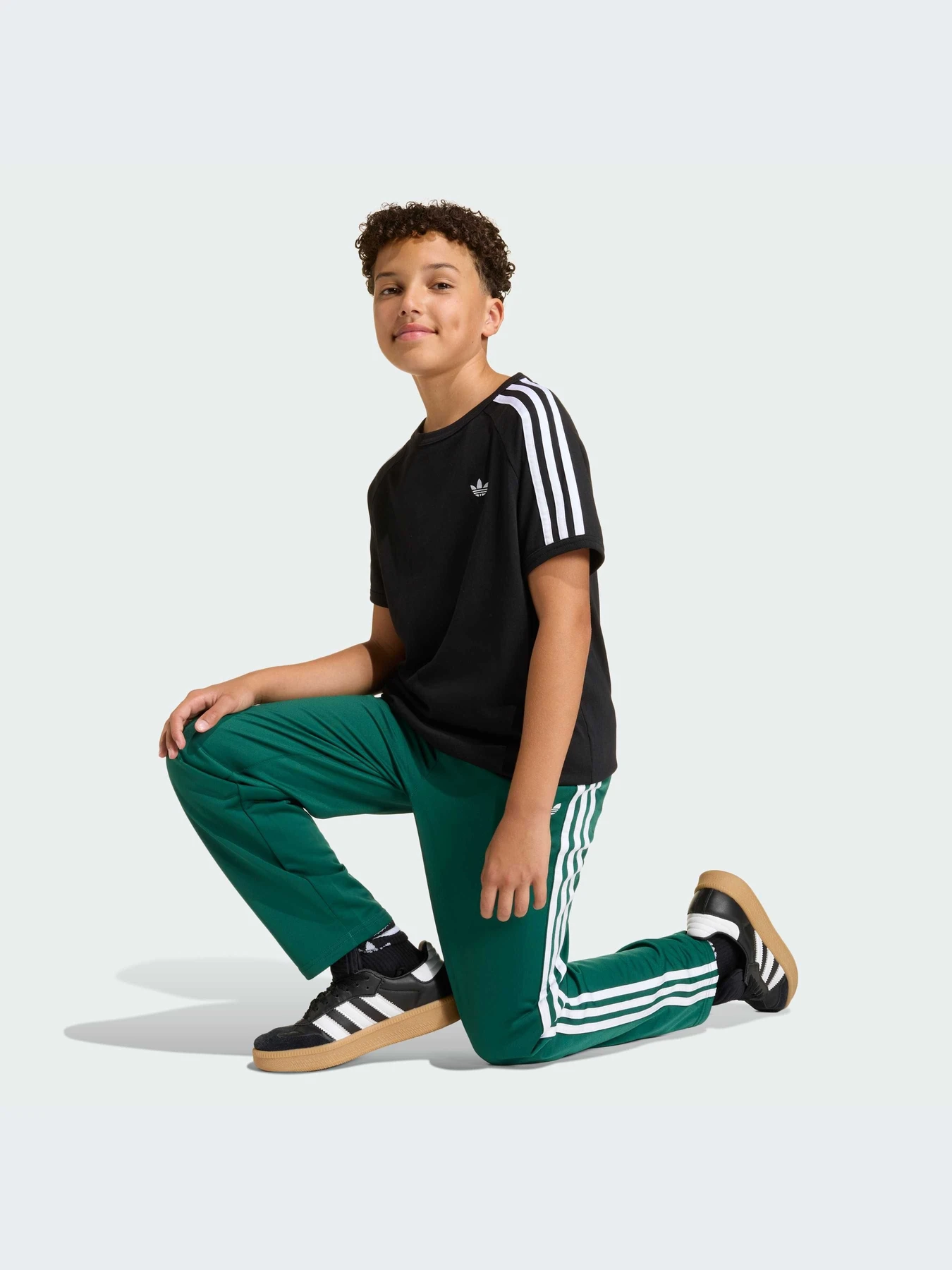Футболки и поло Adidas Adicolor модель KE0919-KZ Футболки и поло Adidas Adicolor модель KE0919-KZ Фото