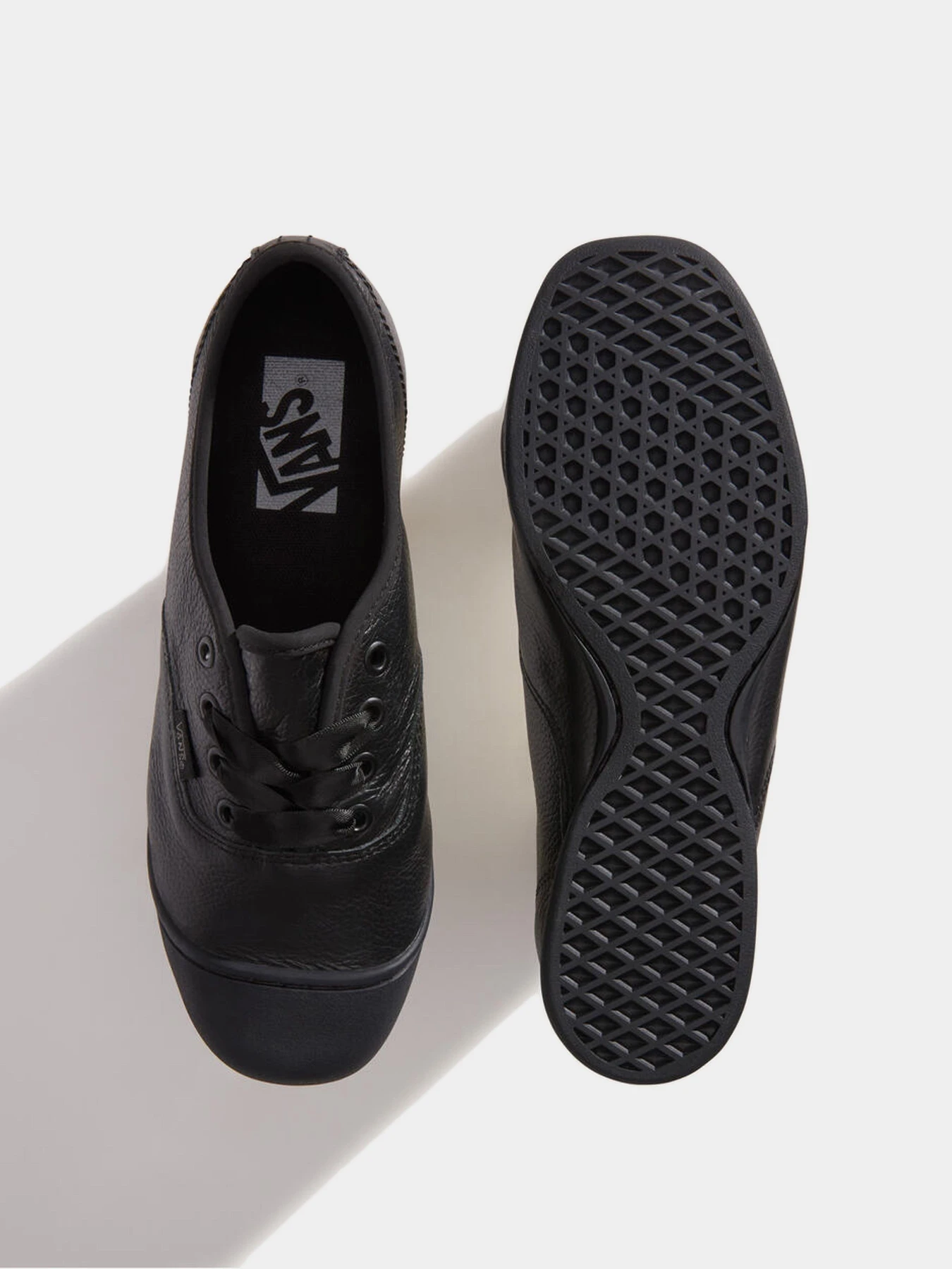 Кеды Vans модель VN000EDXCJI1 Кеды Vans модель VN000EDXCJI1 Фото