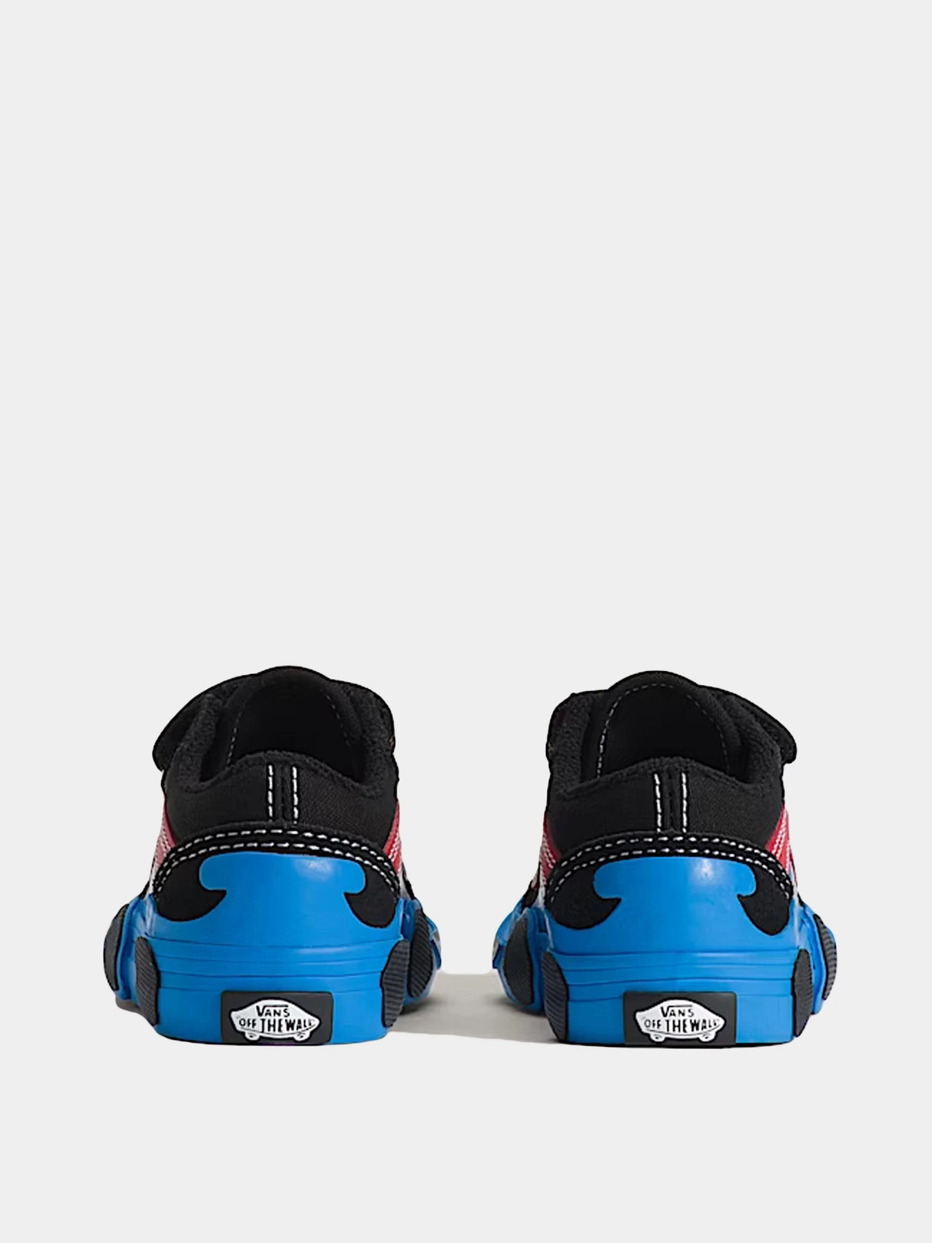 Кроссовки Vans модель VN000EE7Y611 Кроссовки Vans модель VN000EE7Y611 Фото