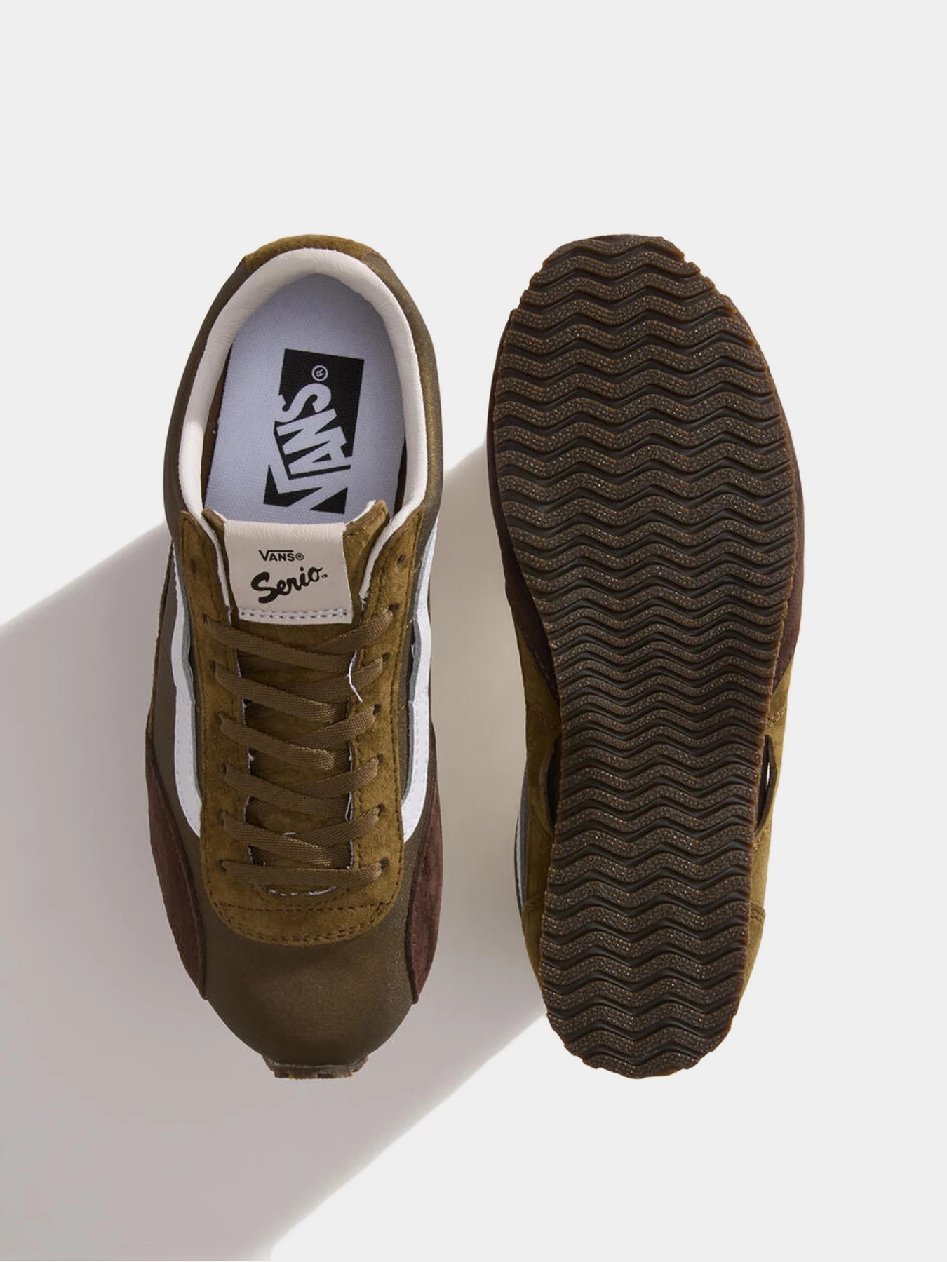 Кроссовки Vans модель VN000EHQOLV1 Кроссовки Vans модель VN000EHQOLV1 Фото