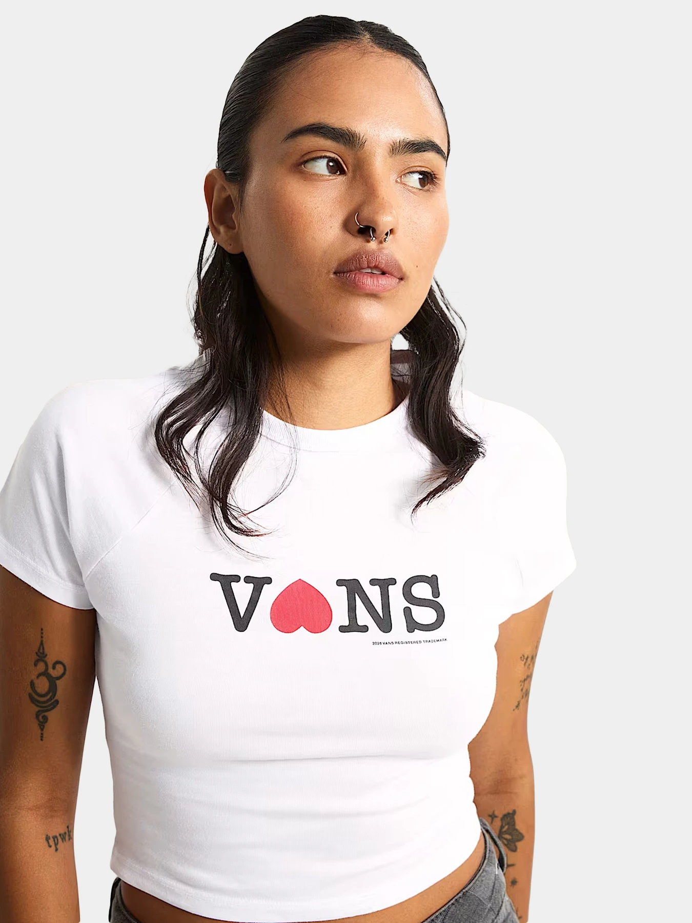 Футболки и поло Vans модель VN000XEAWHT1 Фото
