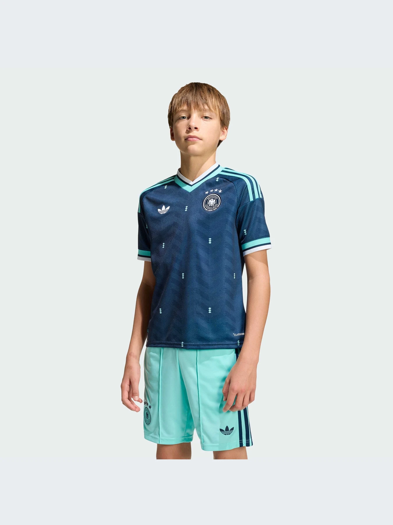 Футболки и поло Adidas модель JZ4569-KZ Футболки и поло Adidas модель JZ4569-KZ Фото