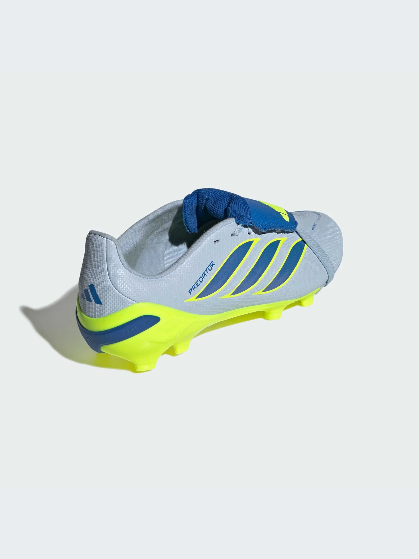 Кроссовки Adidas Predator модель JR7924-KZ Кроссовки Adidas Predator модель JR7924-KZ Фото