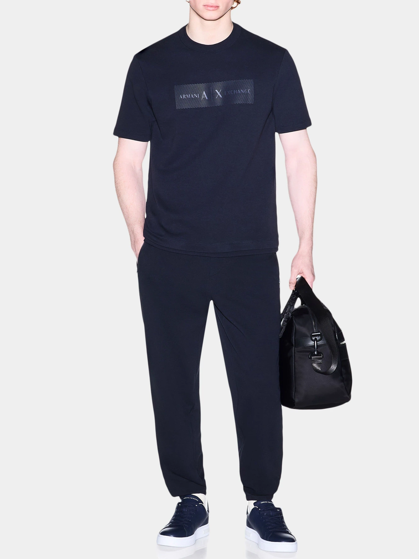 Брюки Armani Exchange модель XM002353-AF21869-UB101 Брюки Armani Exchange модель XM002353-AF21869-UB101 Фото