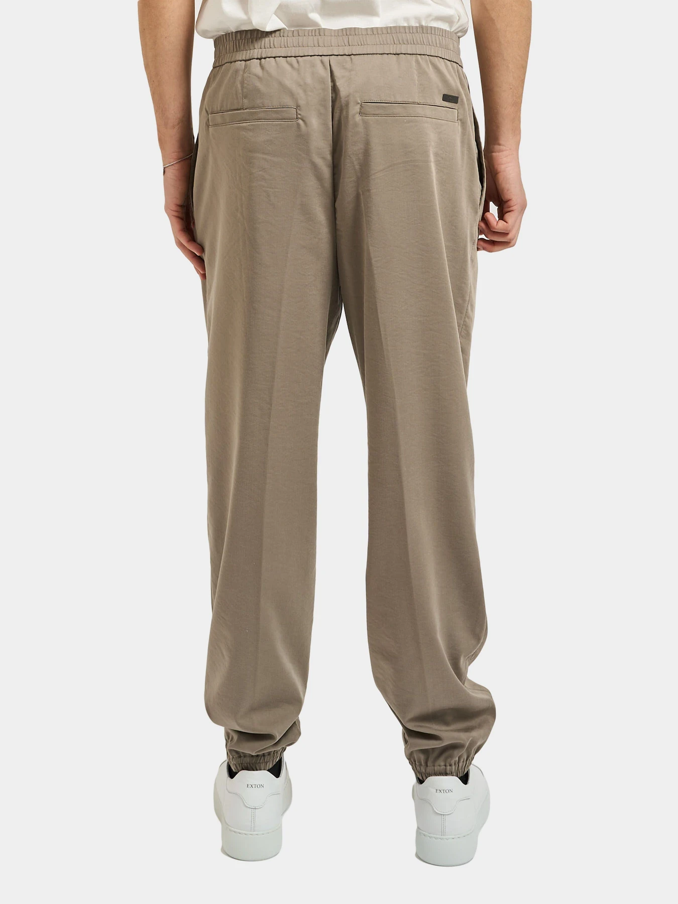Брюки Armani Exchange модель XM002570-AF22545-U6229 Брюки Armani Exchange модель XM002570-AF22545-U6229 Фото