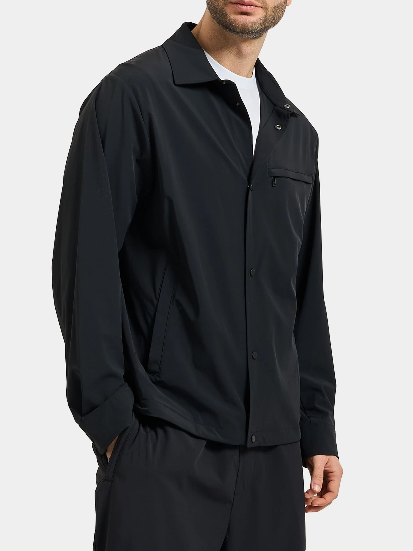 Куртки и дубленки Armani Exchange модель XM002818-AF22572-UC001 Куртки и дубленки Armani Exchange модель XM002818-AF22572-UC001 Фото
