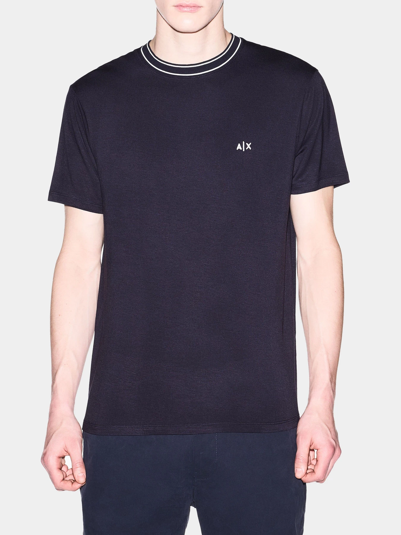 Футболки и поло Armani Exchange модель XM002484-AF21936-UB101 Фото