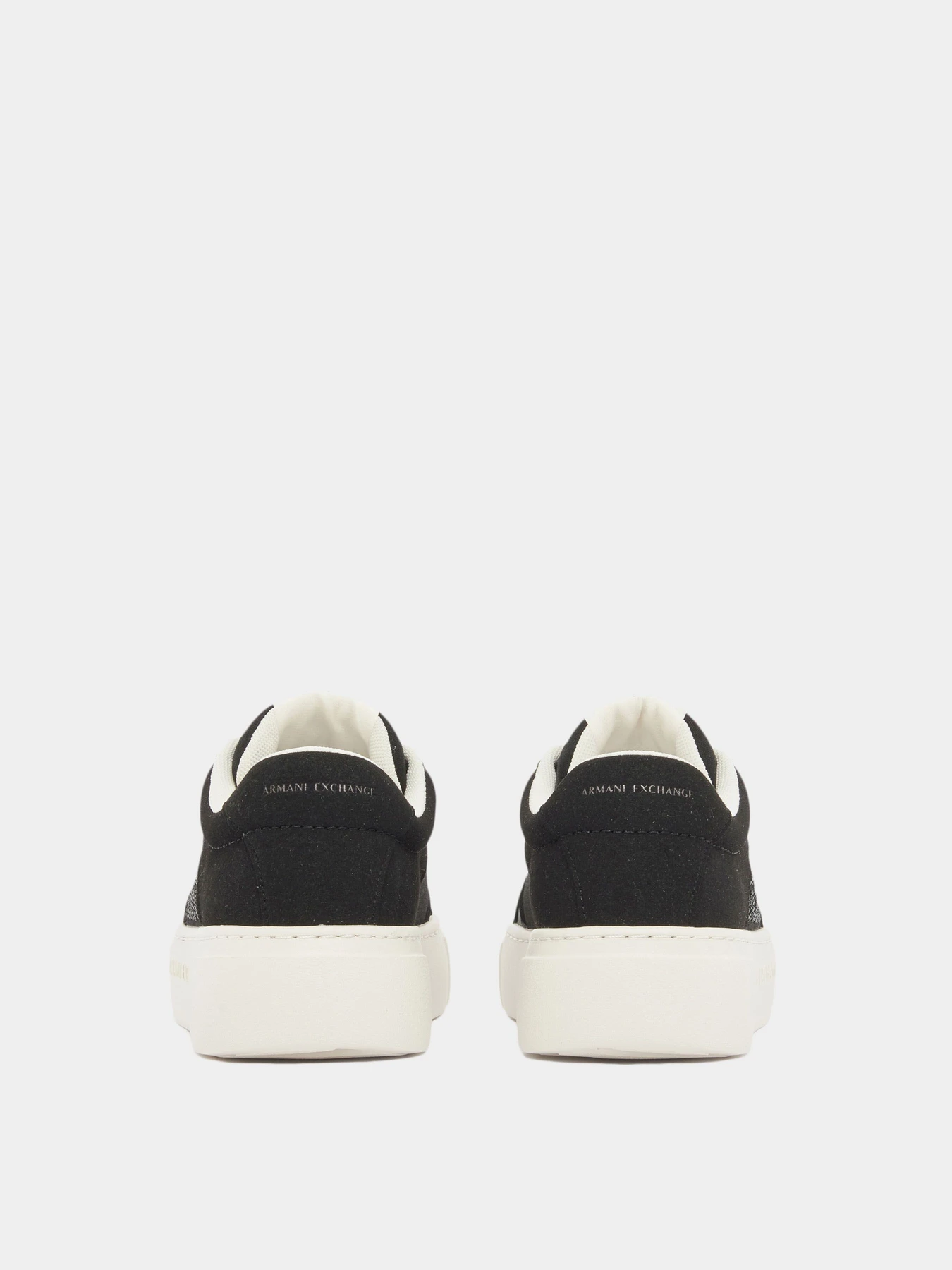 Кроссовки Armani Exchange модель XW002788-AF23057-UC001 Кроссовки Armani Exchange модель XW002788-AF23057-UC001 Фото