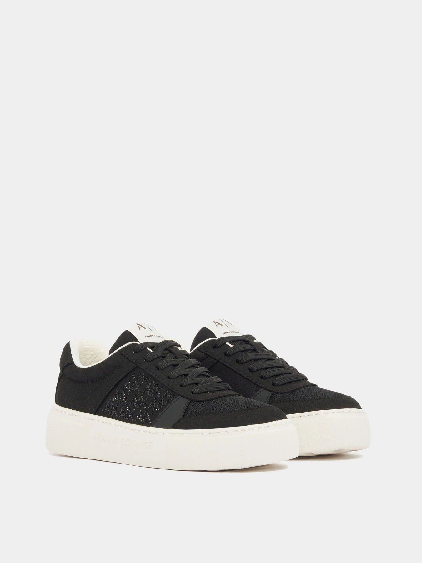 Кроссовки Armani Exchange модель XW002788-AF23057-UC001 Кроссовки Armani Exchange модель XW002788-AF23057-UC001 Фото