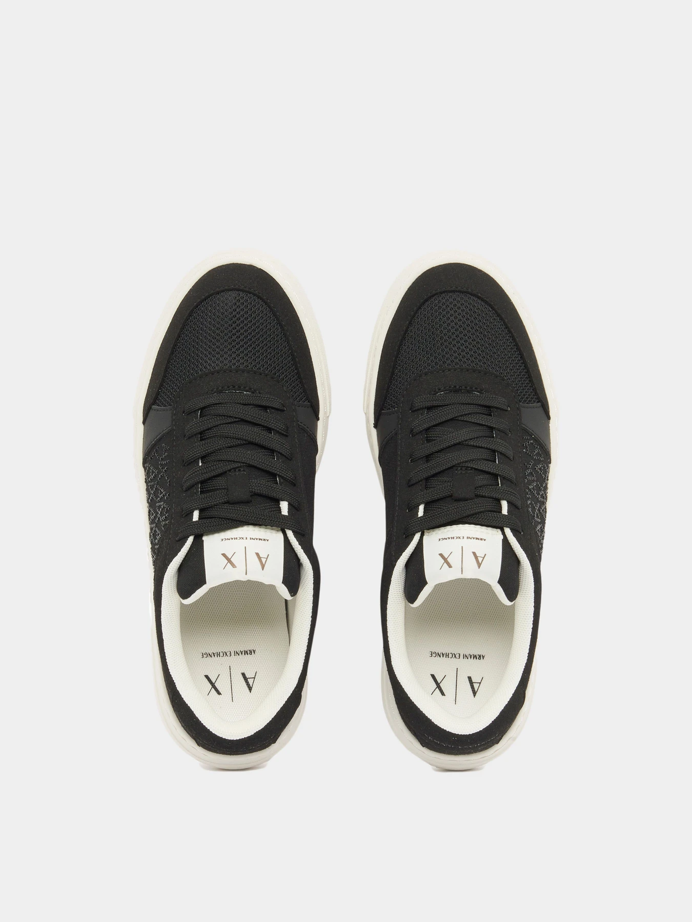 Кроссовки Armani Exchange модель XW002788-AF23057-UC001 Кроссовки Armani Exchange модель XW002788-AF23057-UC001 Фото