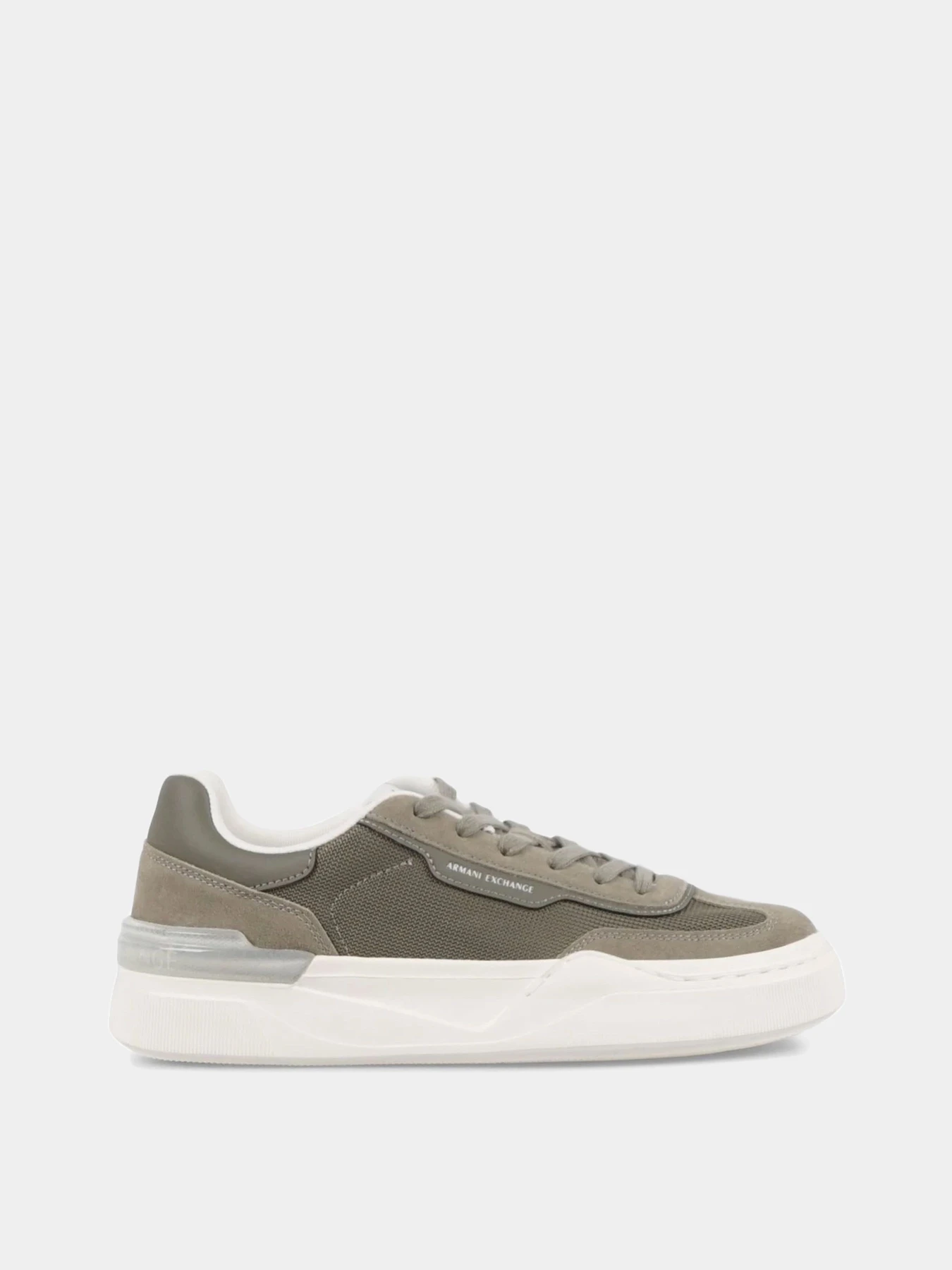 Кроссовки Armani Exchange модель XM002688-AF17539-Z7016 Кроссовки Armani Exchange модель XM002688-AF17539-Z7016 Фото
