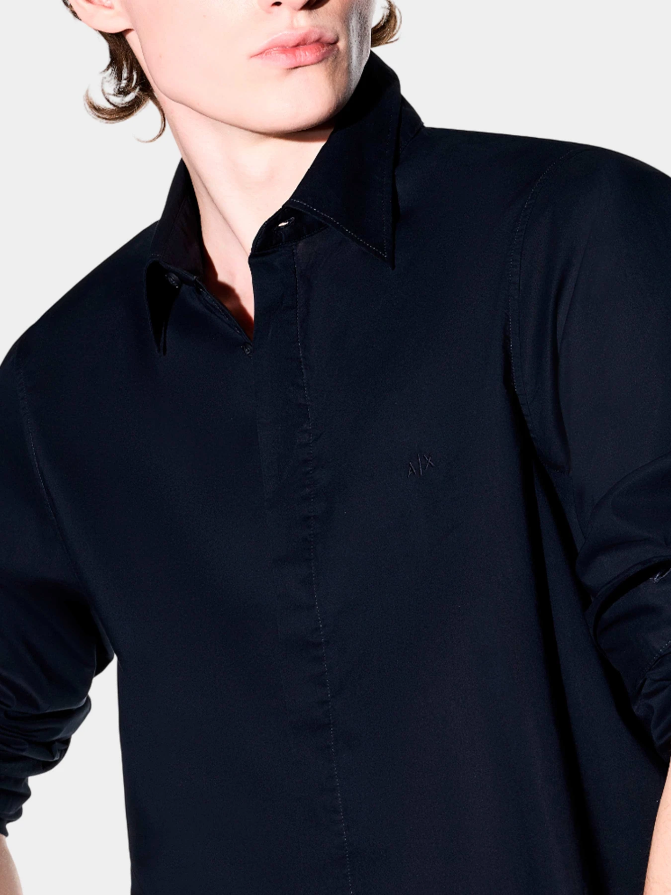 Рубашки Armani Exchange модель XM002319-AF24533-UB101 Рубашки Armani Exchange модель XM002319-AF24533-UB101 Фото