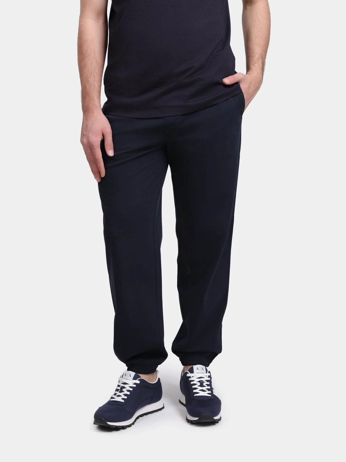 Брюки Armani Exchange модель XM002406-AF24579-UB101 Брюки Armani Exchange модель XM002406-AF24579-UB101 Фото