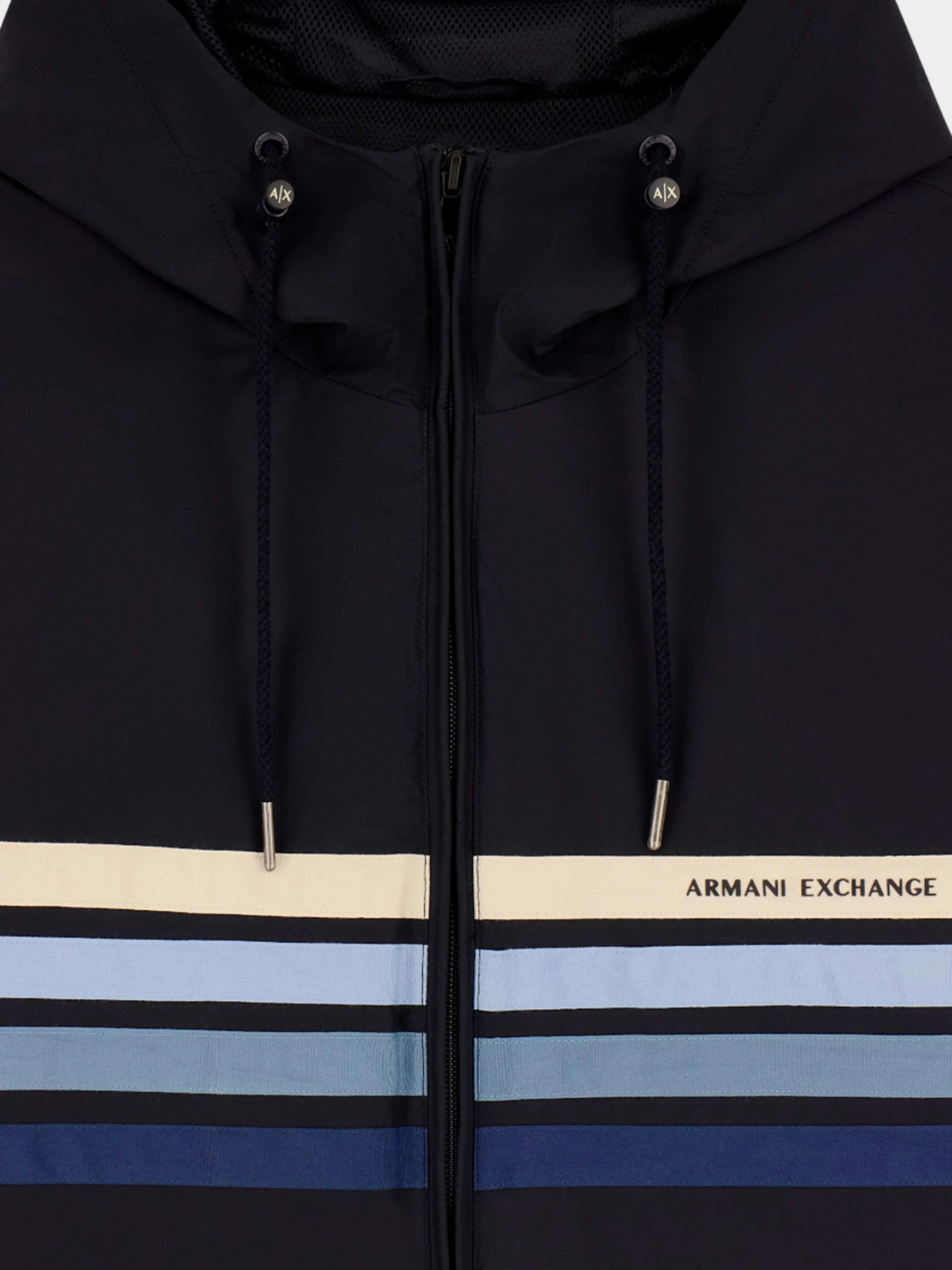 Куртки и дубленки Armani Exchange модель XM002243-AF22544-UB101 Фото
