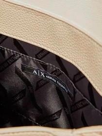 Сумки Armani Exchange модель XW001223-AF15774-U6275 Фото