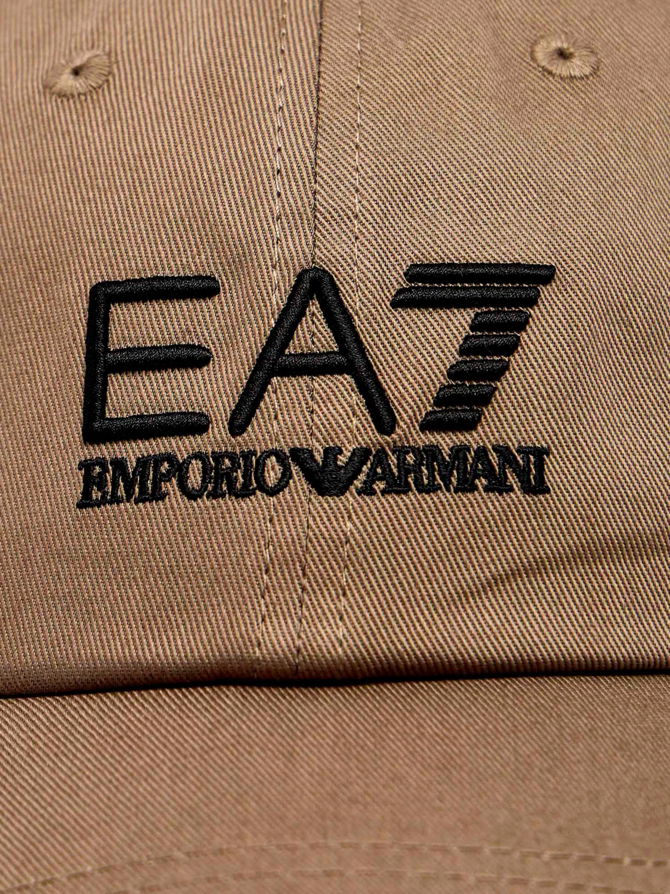 Шапки и кепки EA7 модель 7X000592-AF15502-M6317 Шапки и кепки EA7 модель 7X000592-AF15502-M6317 Фото