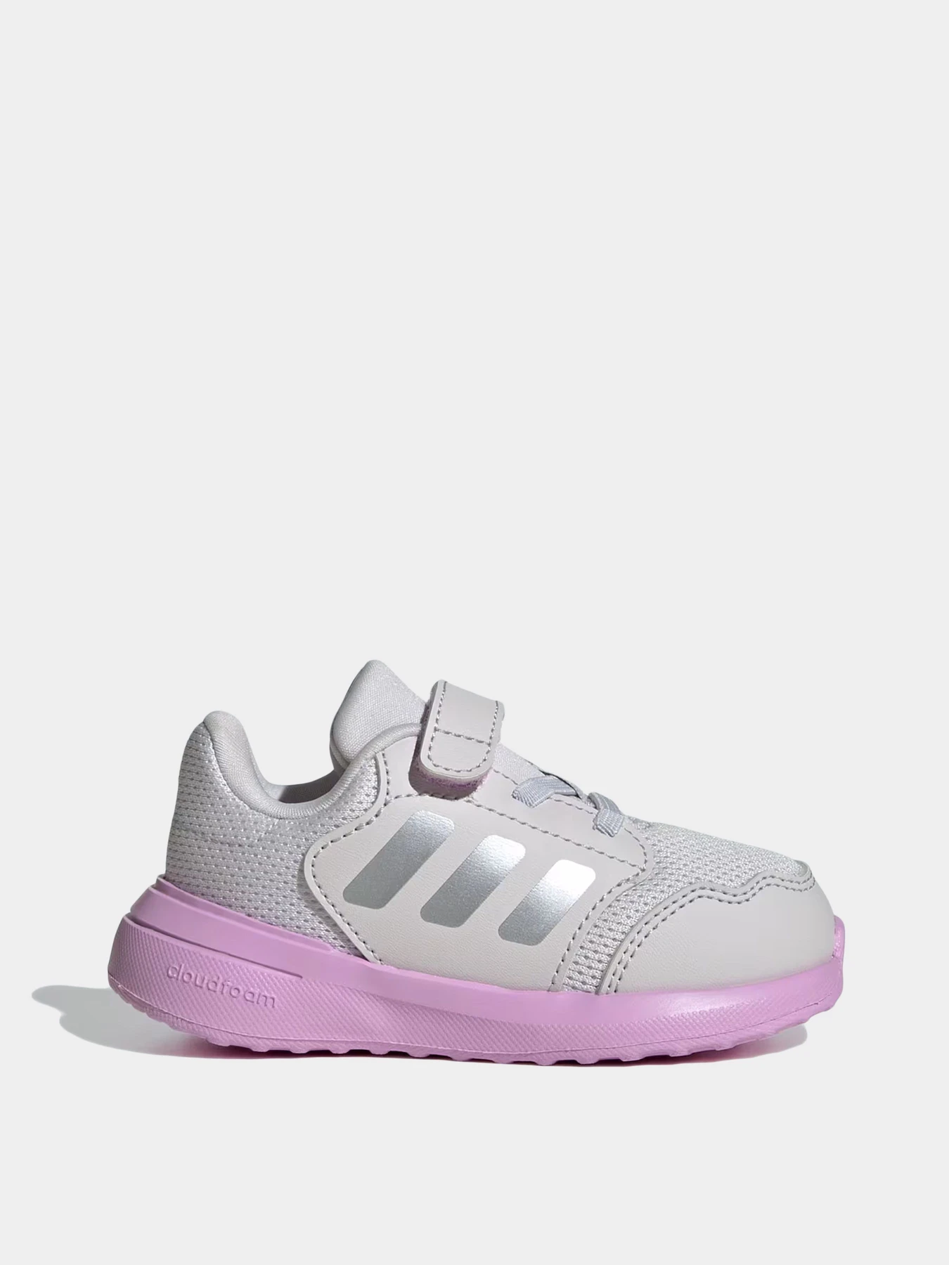 Кроссовки Adidas модель IH8901 Кроссовки Adidas модель IH8901 Фото