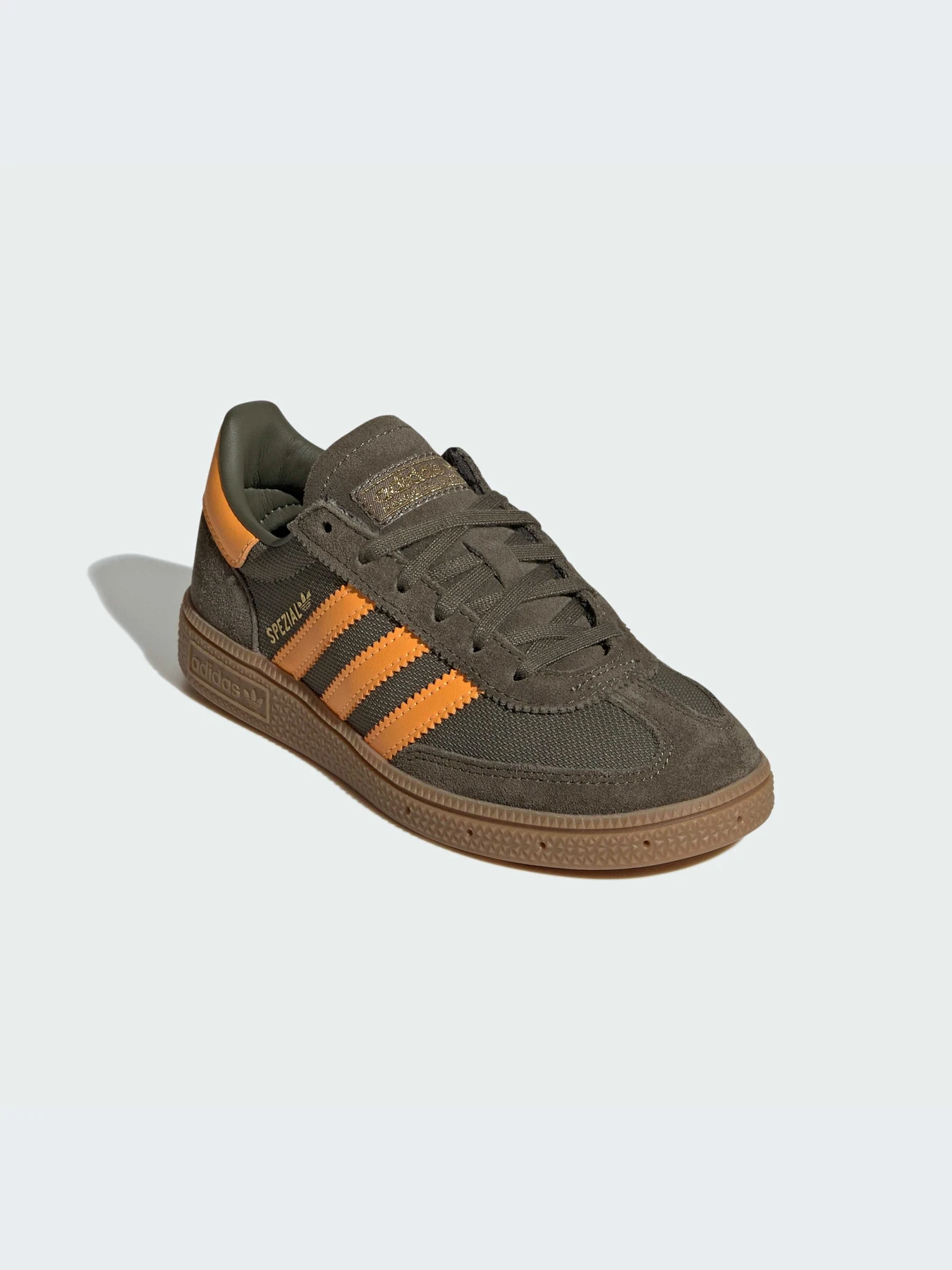 Кроссовки Adidas модель KI8609-KZ Кроссовки Adidas модель KI8609-KZ Фото