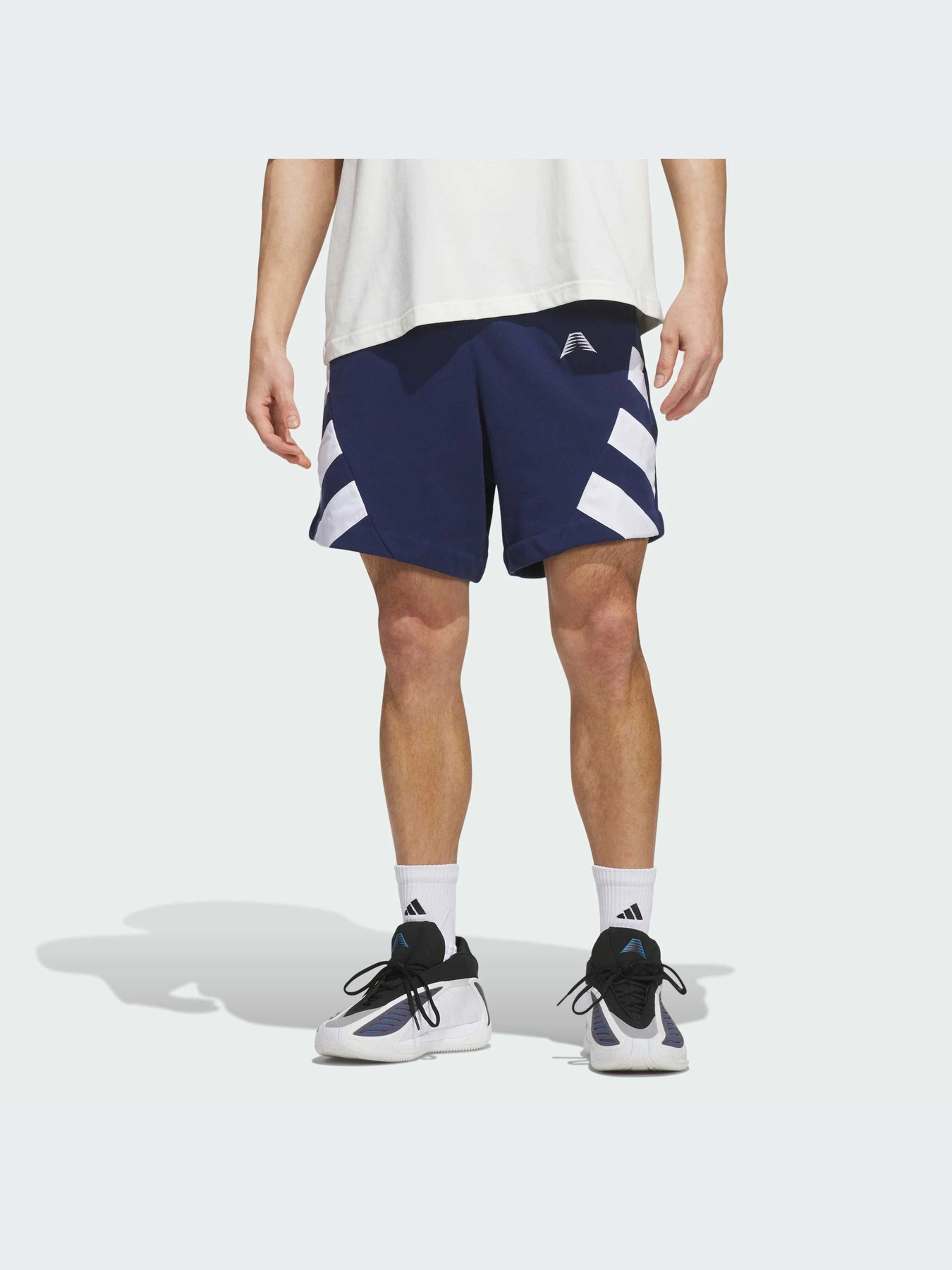 Шорты Adidas модель KC5684-KZ Шорты Adidas модель KC5684-KZ Фото