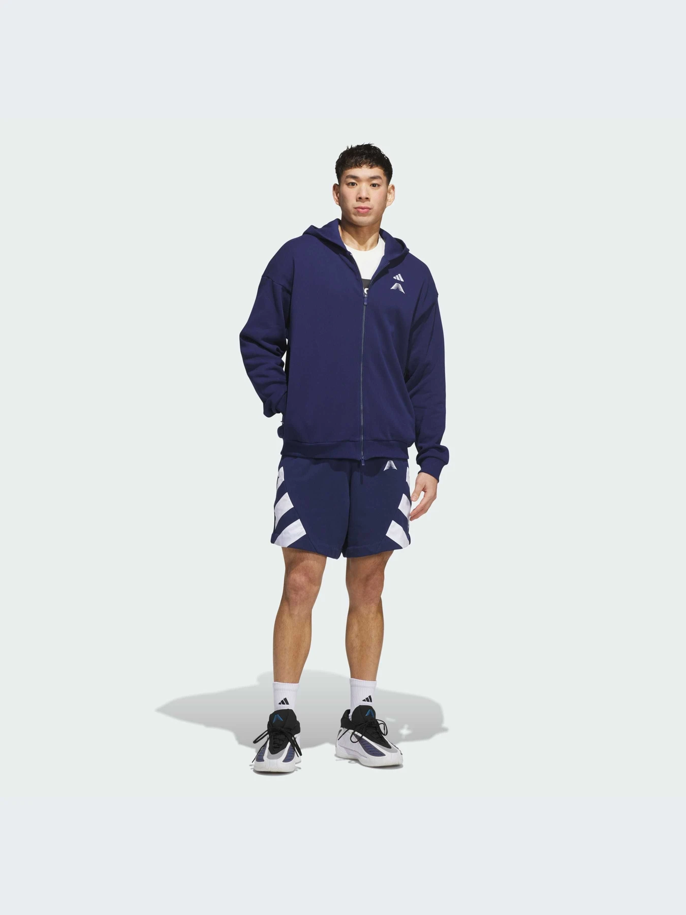 Шорты Adidas модель KC5684-KZ Шорты Adidas модель KC5684-KZ Фото