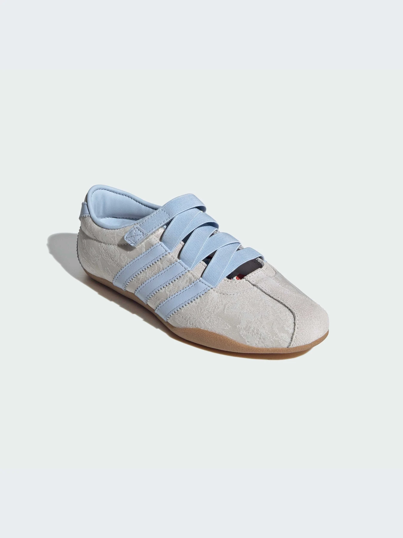 Кроссовки Adidas модель IH4532-KZ Кроссовки Adidas модель IH4532-KZ Фото