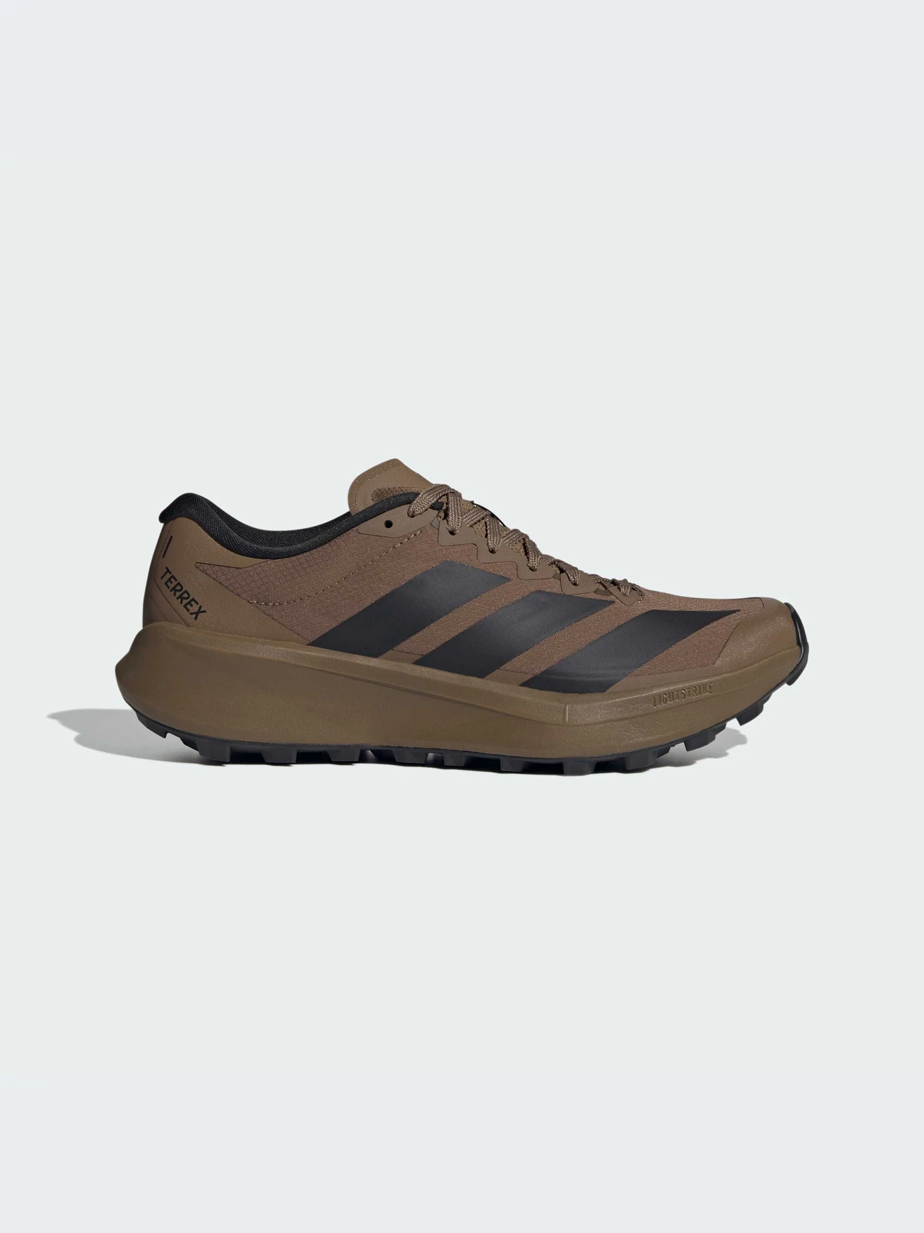 Кроссовки Adidas модель KJ8874-KZ Кроссовки Adidas модель KJ8874-KZ Фото