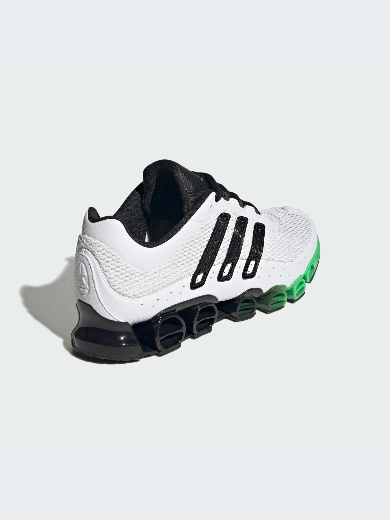Кроссовки Adidas модель IH9400-KZ Кроссовки Adidas модель IH9400-KZ Фото