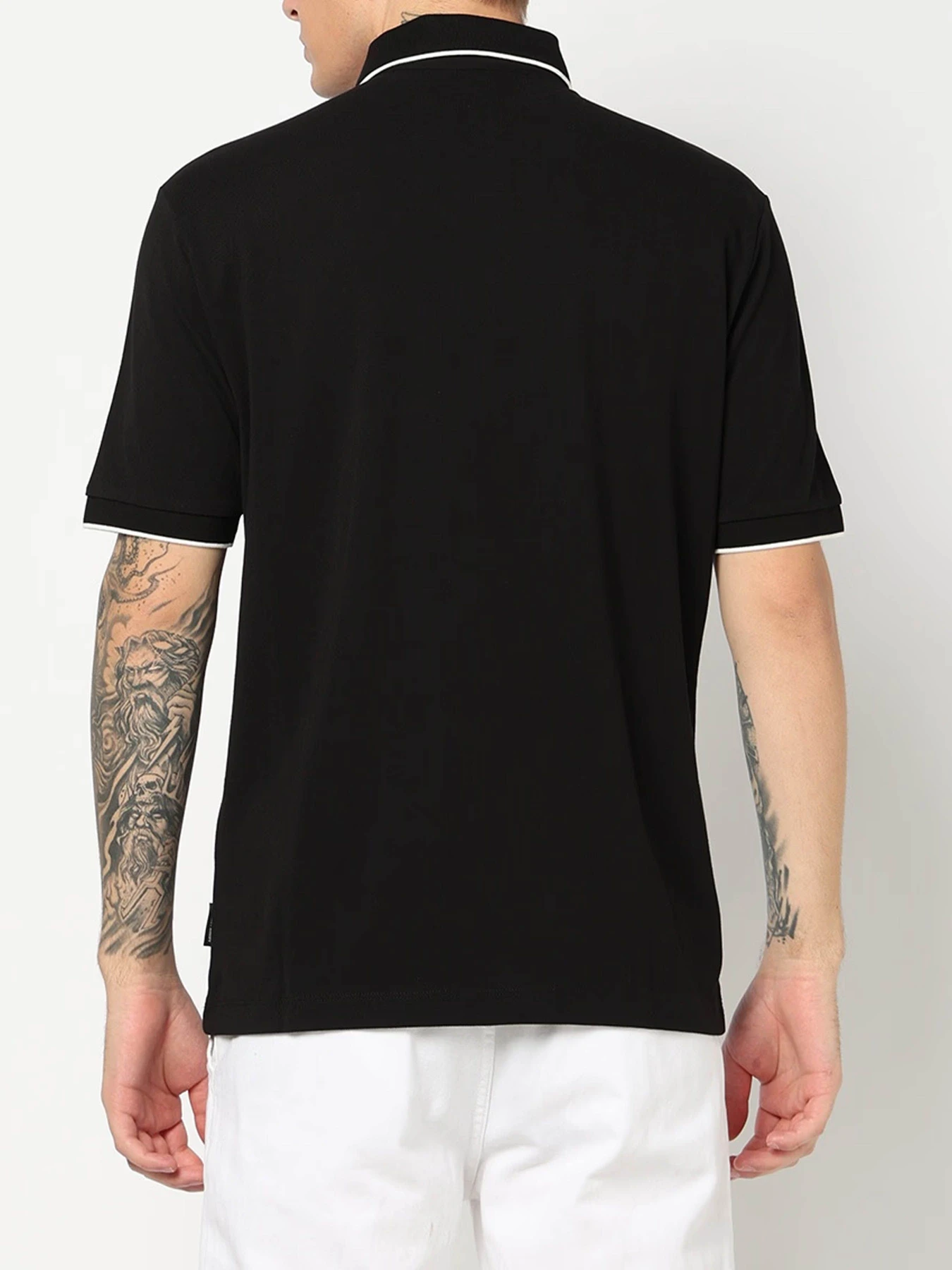 Футболки и поло Armani Exchange модель XM002402-AF13026-UC001 Футболки и поло Armani Exchange модель XM002402-AF13026-UC001 Фото