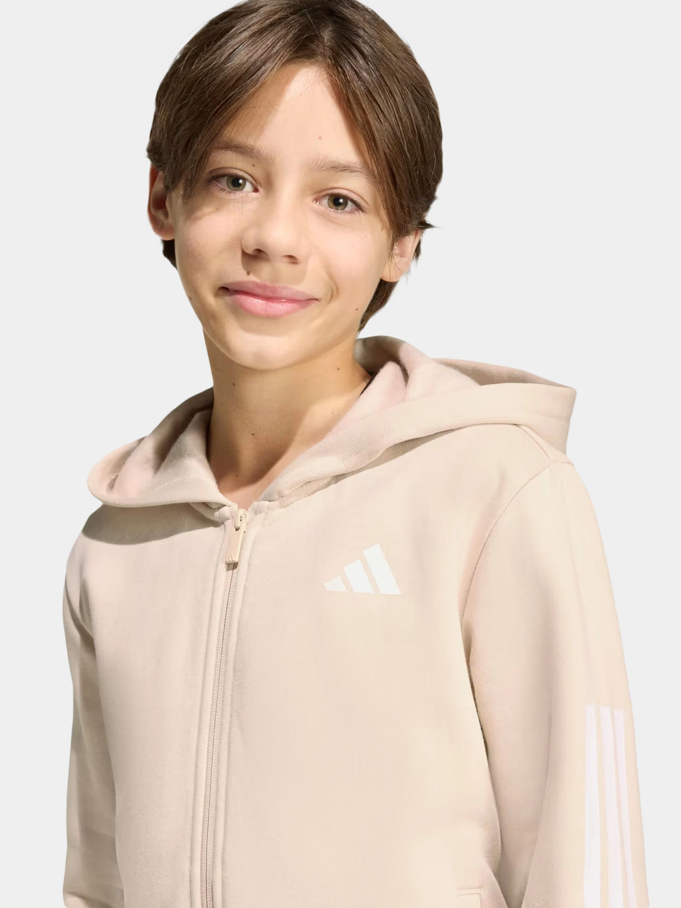 Костюмы Adidas модель KC2133 Костюмы Adidas модель KC2133 Фото