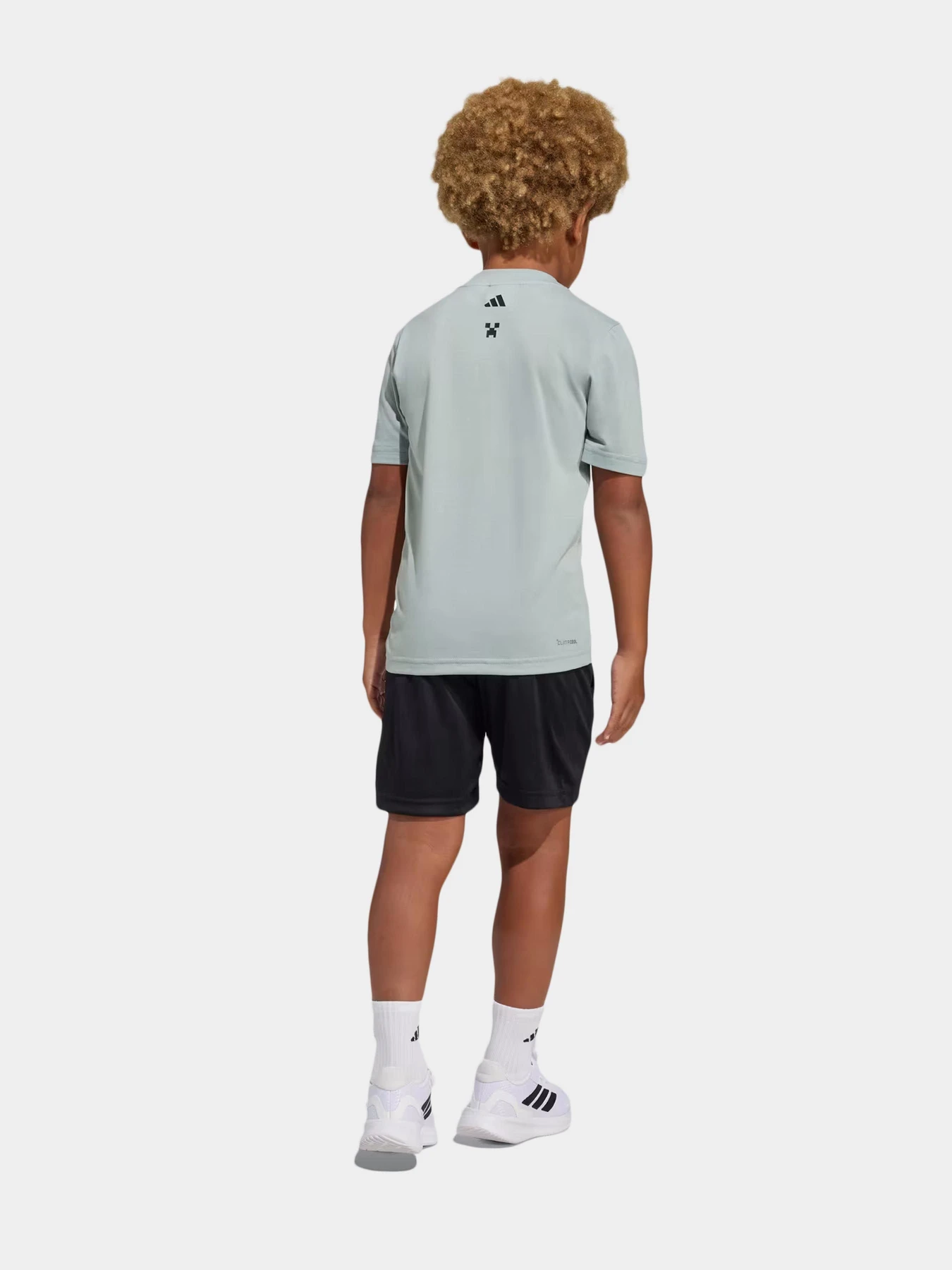 Костюмы Adidas модель KD0978 Костюмы Adidas модель KD0978 Фото