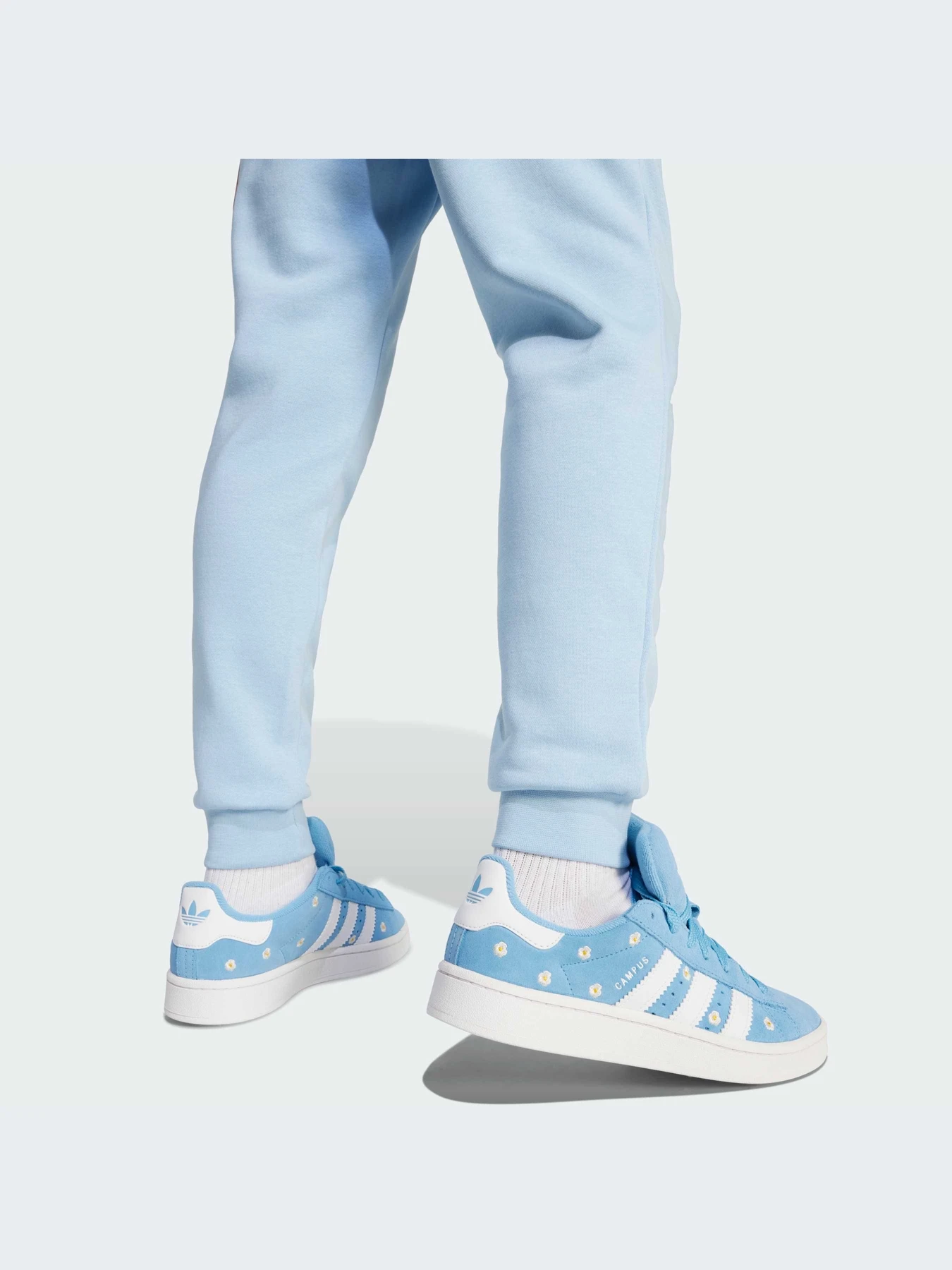 Брюки Adidas модель JI5825-KZ Брюки Adidas модель JI5825-KZ Фото