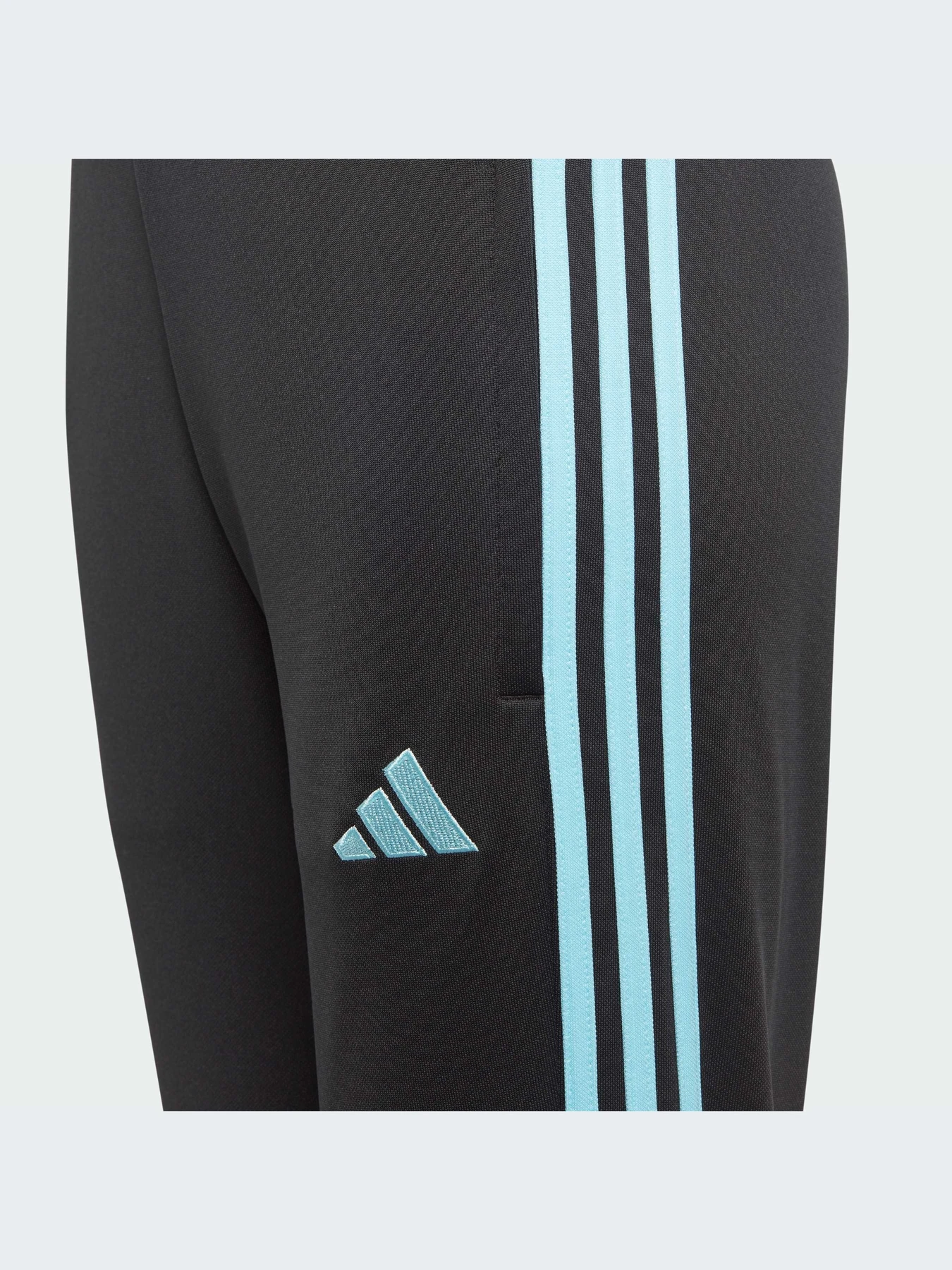 Брюки Adidas Tiro модель IL9557-KZ Брюки Adidas Tiro модель IL9557-KZ Фото