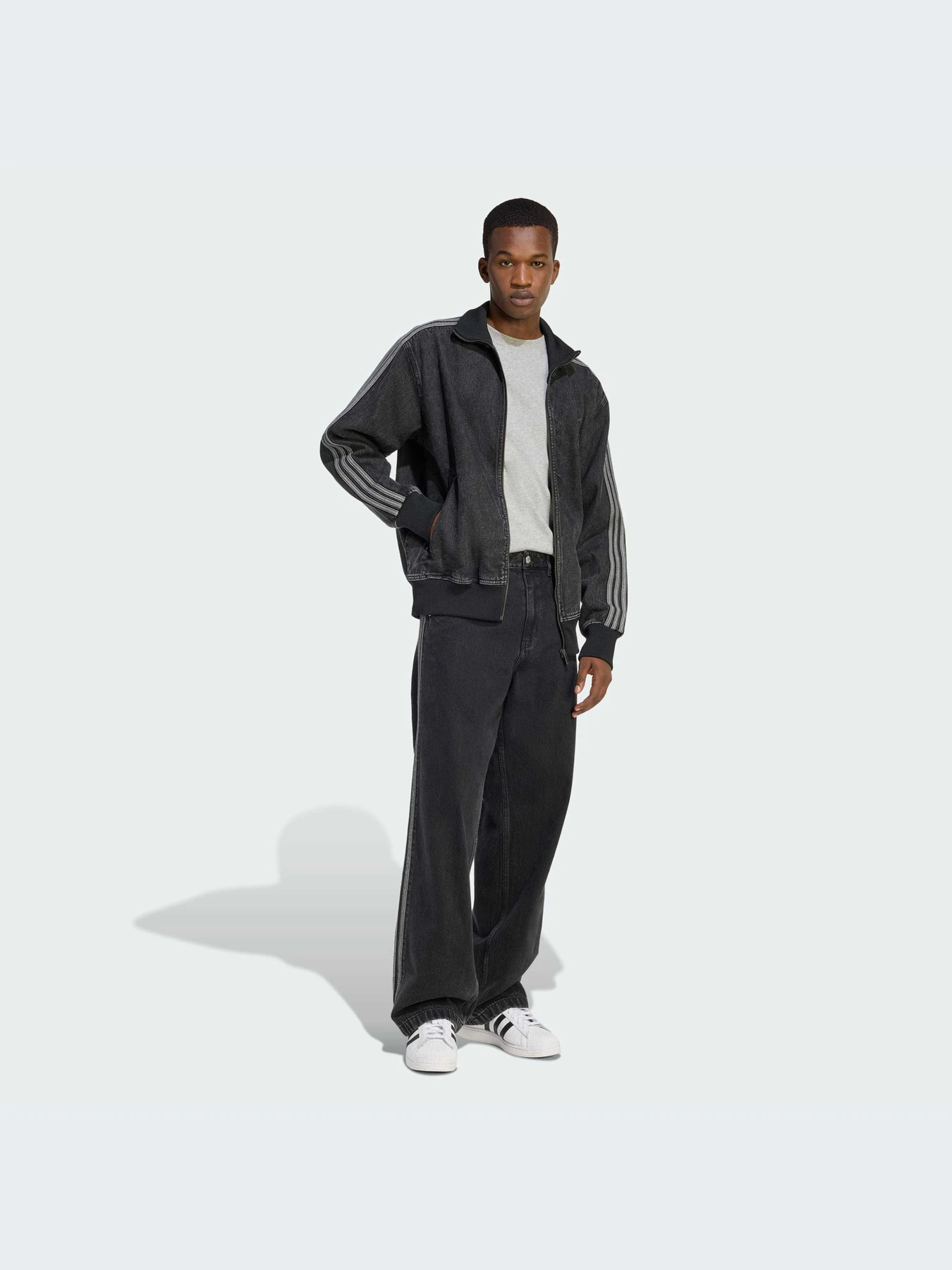Куртки и дубленки Adidas модель KD1516-KZ Куртки и дубленки Adidas модель KD1516-KZ Фото
