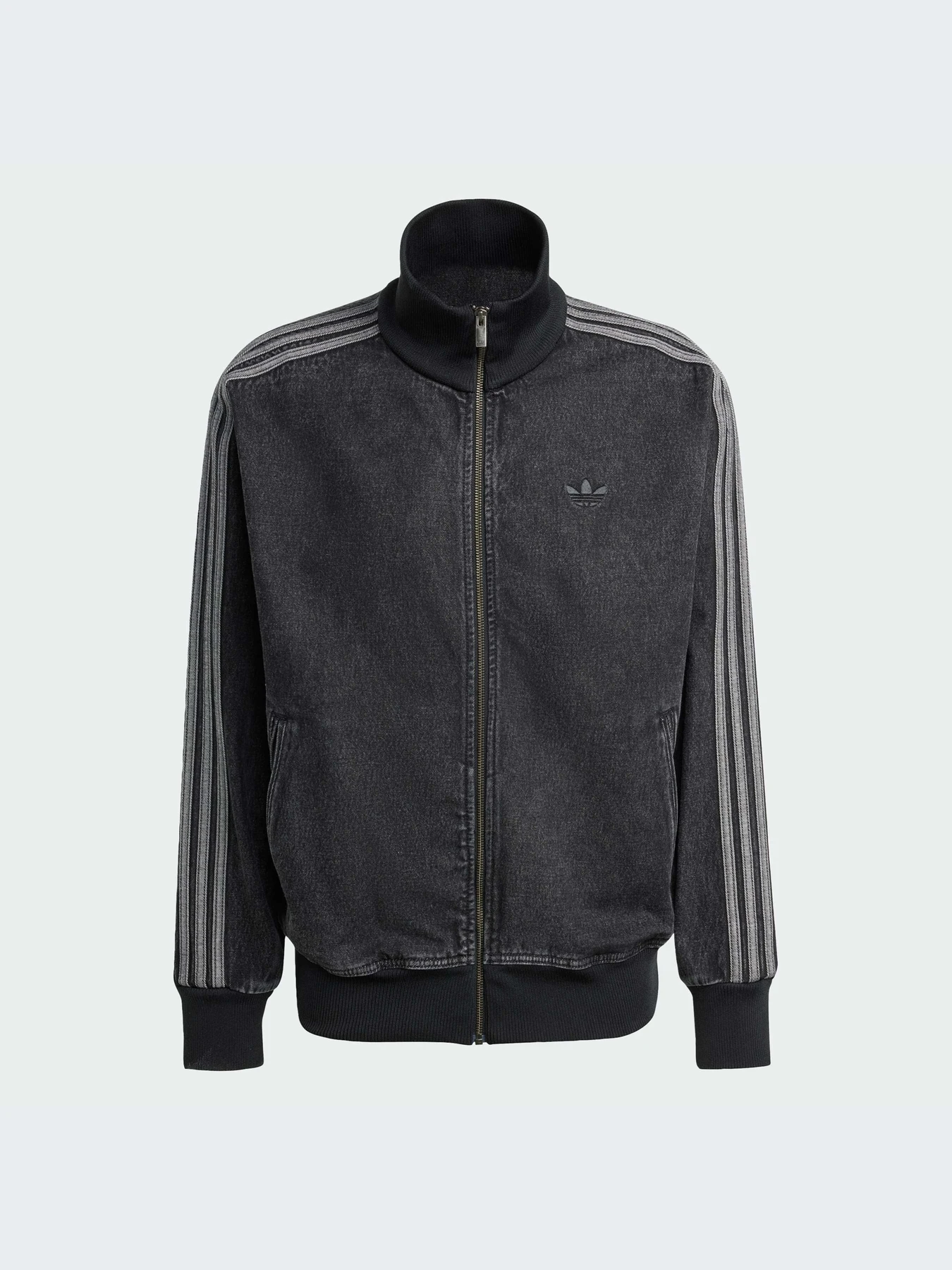 Куртки и дубленки Adidas модель KD1516-KZ Куртки и дубленки Adidas модель KD1516-KZ Фото