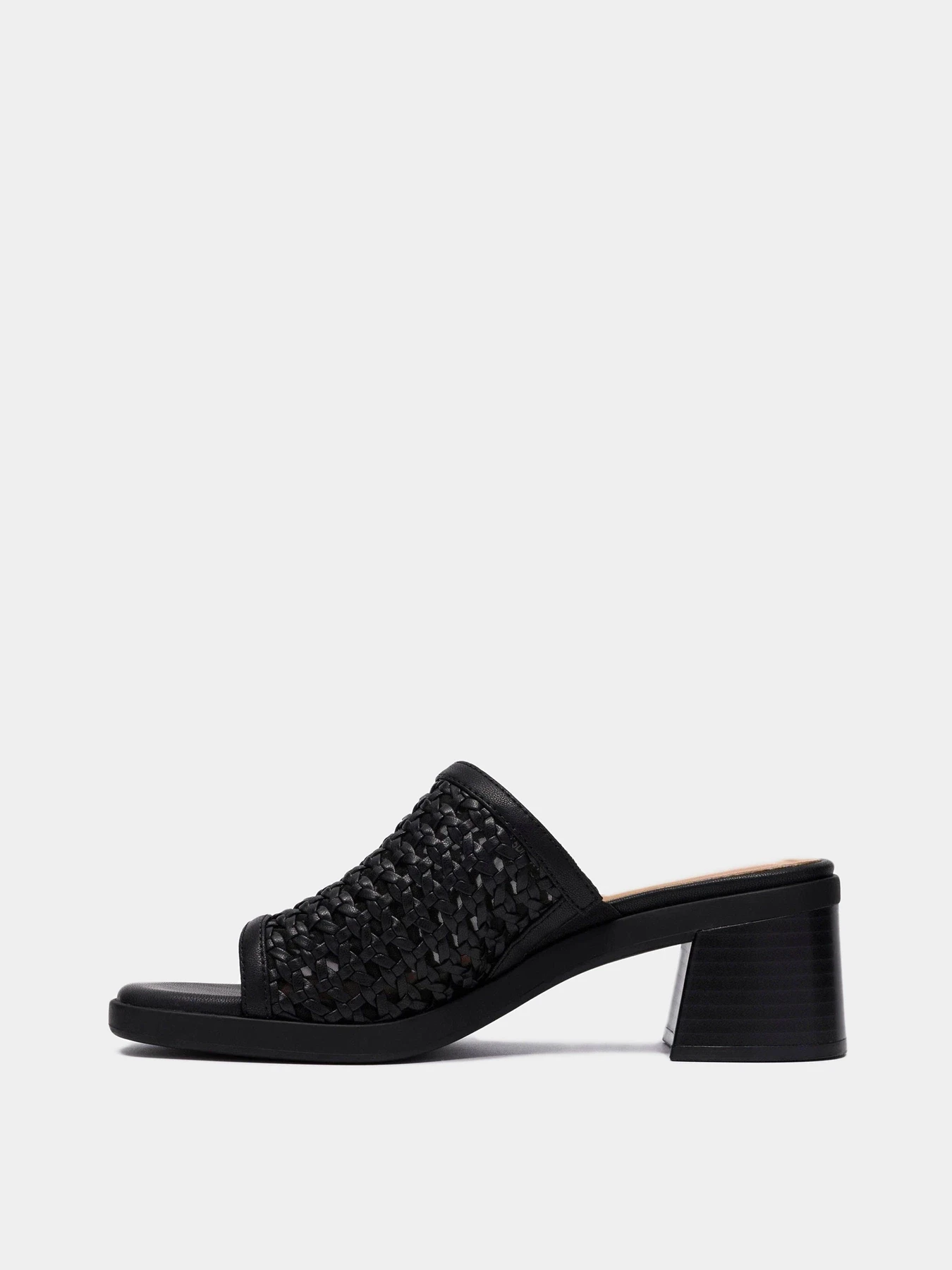Шлёпанцы Clarks модель 26186899 Шлёпанцы Clarks модель 26186899 Фото