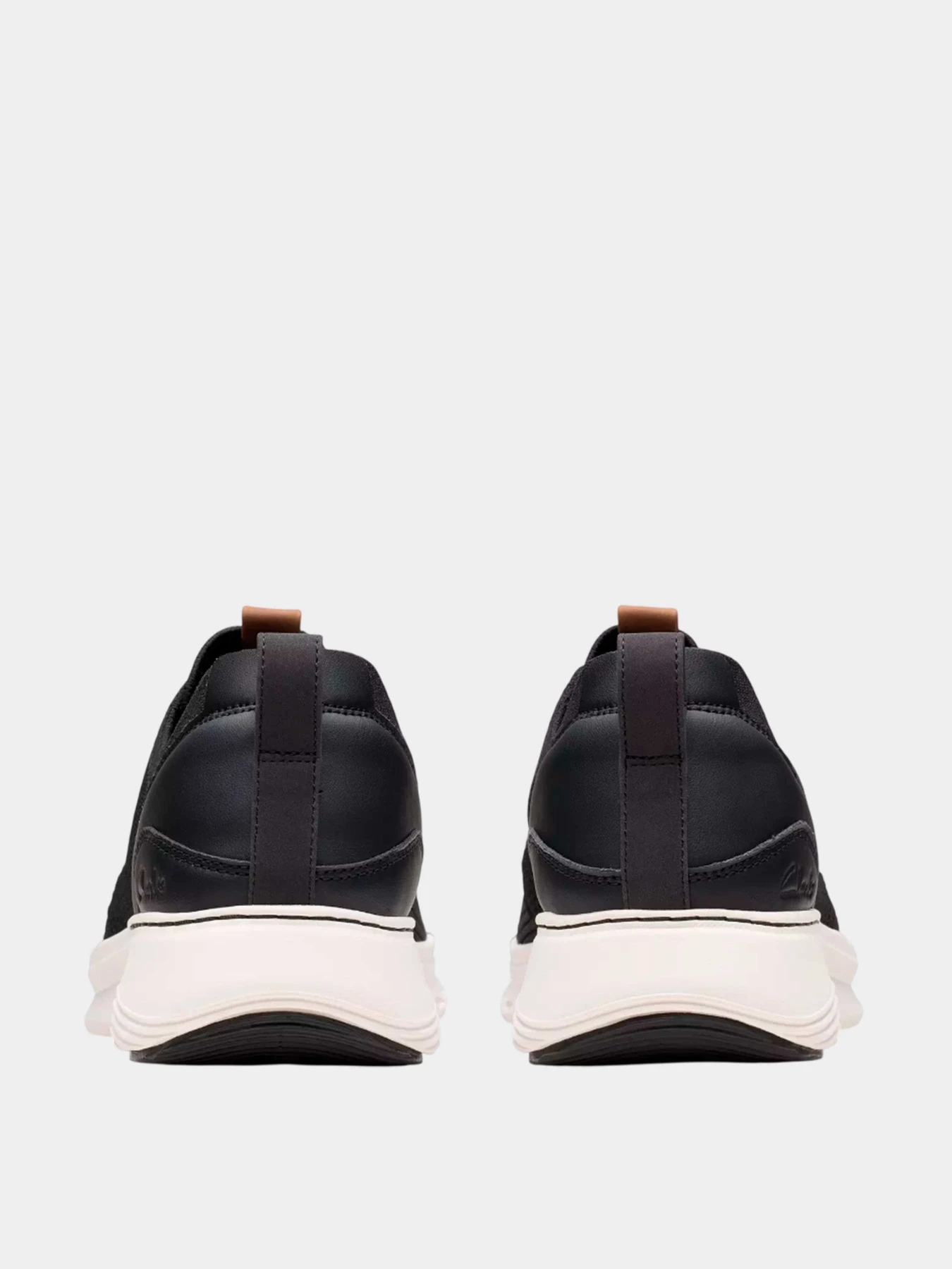 Кроссовки Clarks модель 26181981 Кроссовки Clarks модель 26181981 Фото