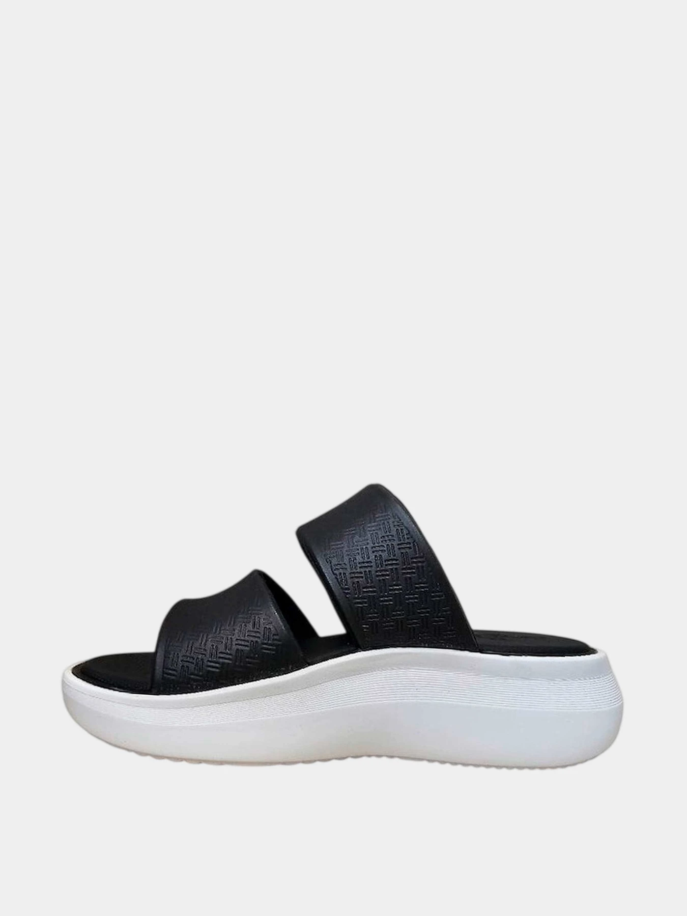 Шлёпанцы Clarks модель 26187746 Шлёпанцы Clarks модель 26187746 Фото