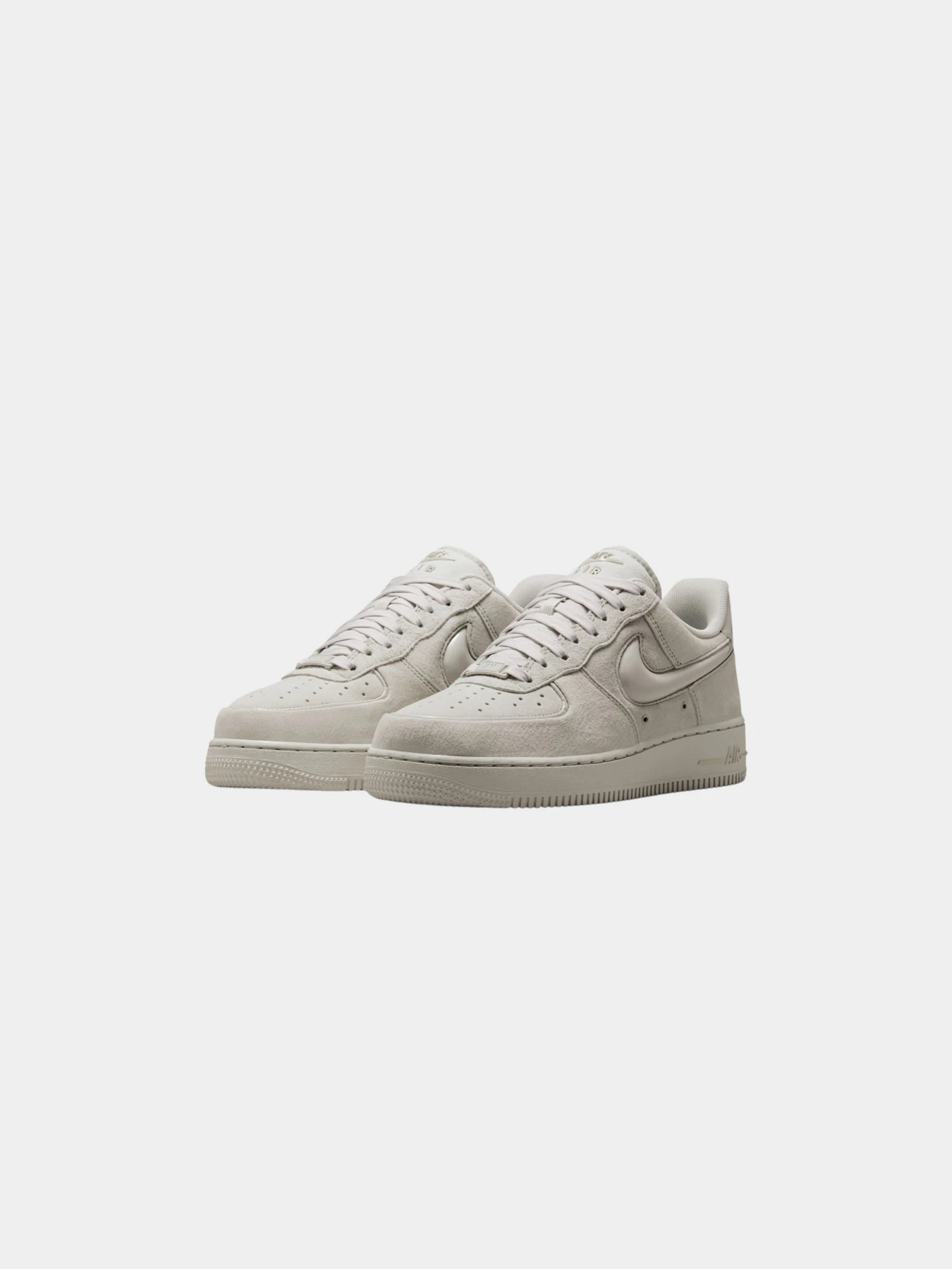 Кроссовки NIKE модель HV4406-001 Кроссовки NIKE модель HV4406-001 Фото