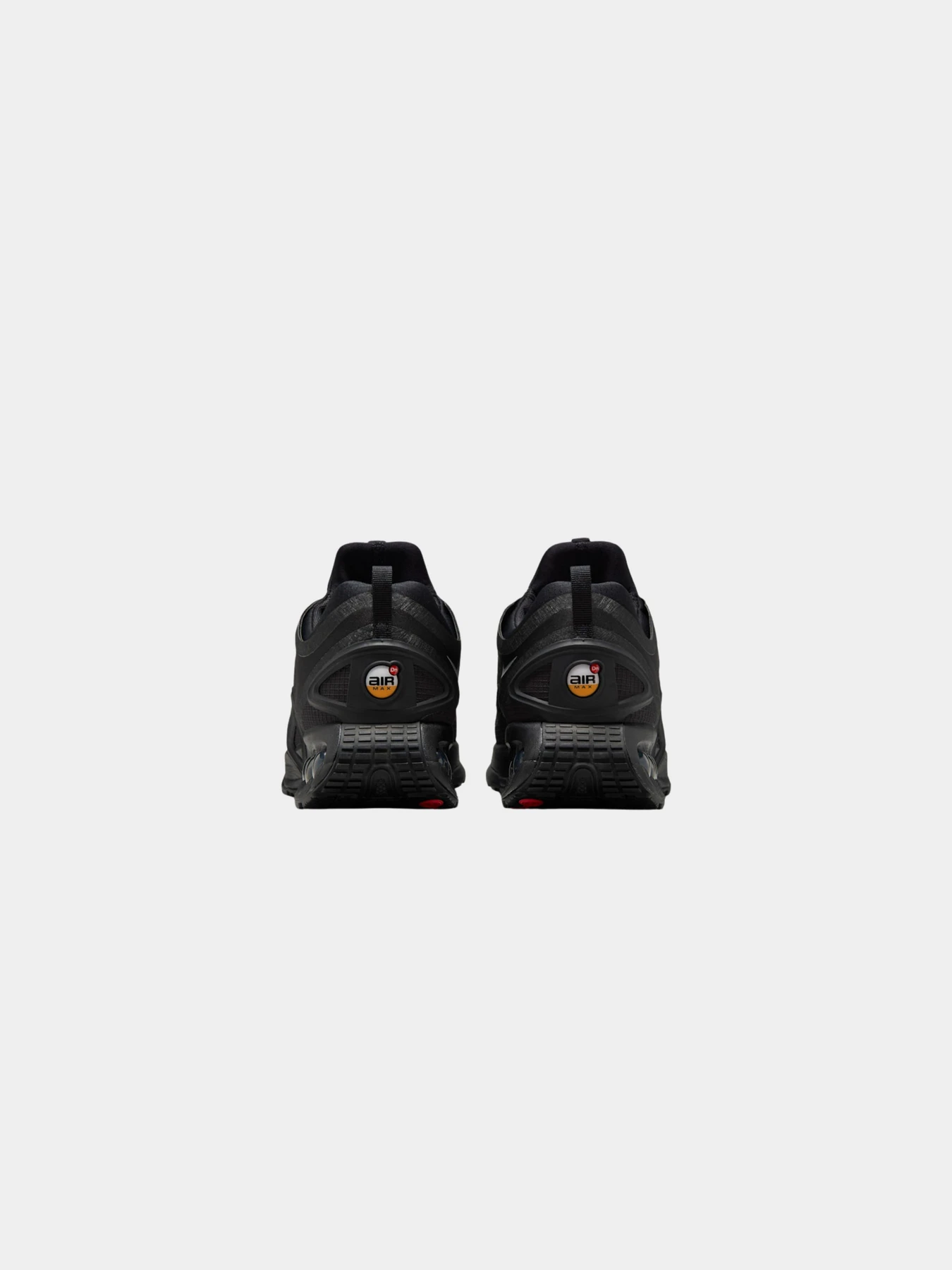 Кроссовки NIKE модель HQ8605-001 Кроссовки NIKE модель HQ8605-001 Фото