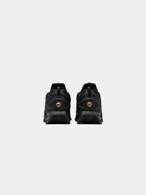 Кроссовки NIKE модель HQ8605-001 Фото