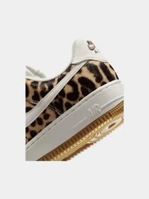 Кроссовки NIKE модель IB7695-200 Фото