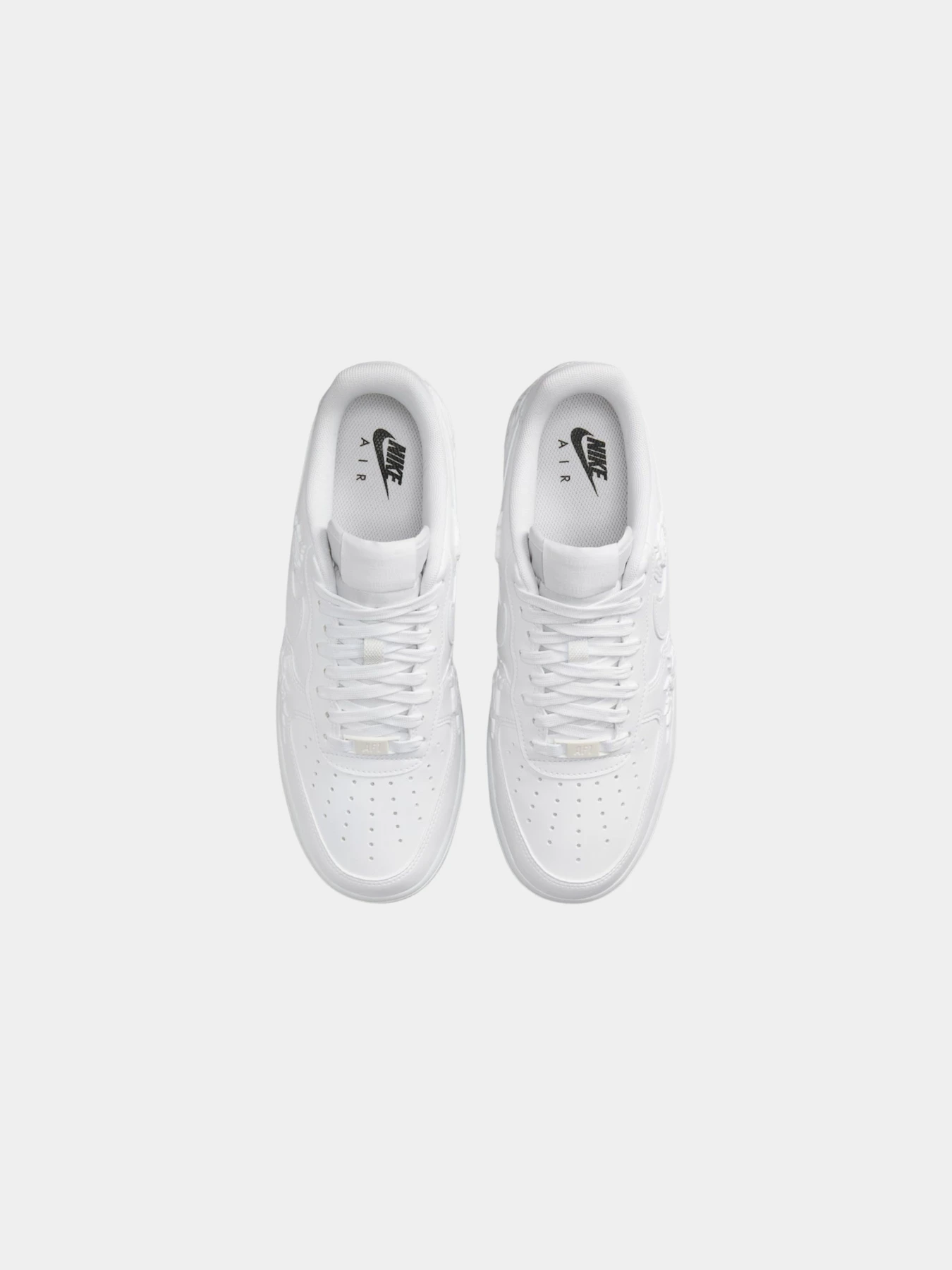 Кроссовки NIKE модель HF2016-100 Кроссовки NIKE модель HF2016-100 Фото