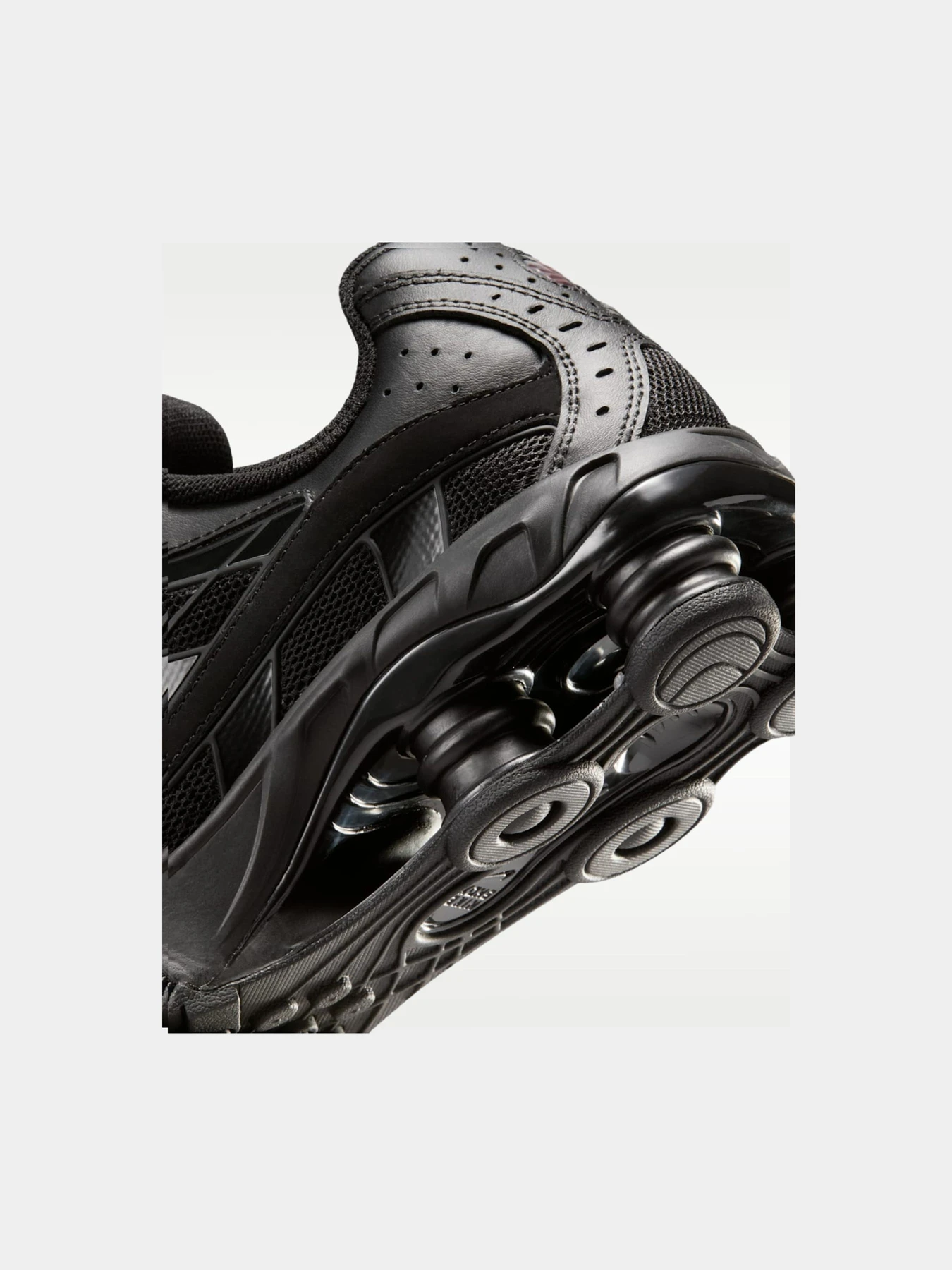 Кроссовки NIKE модель IO4296-002 Кроссовки NIKE модель IO4296-002 Фото